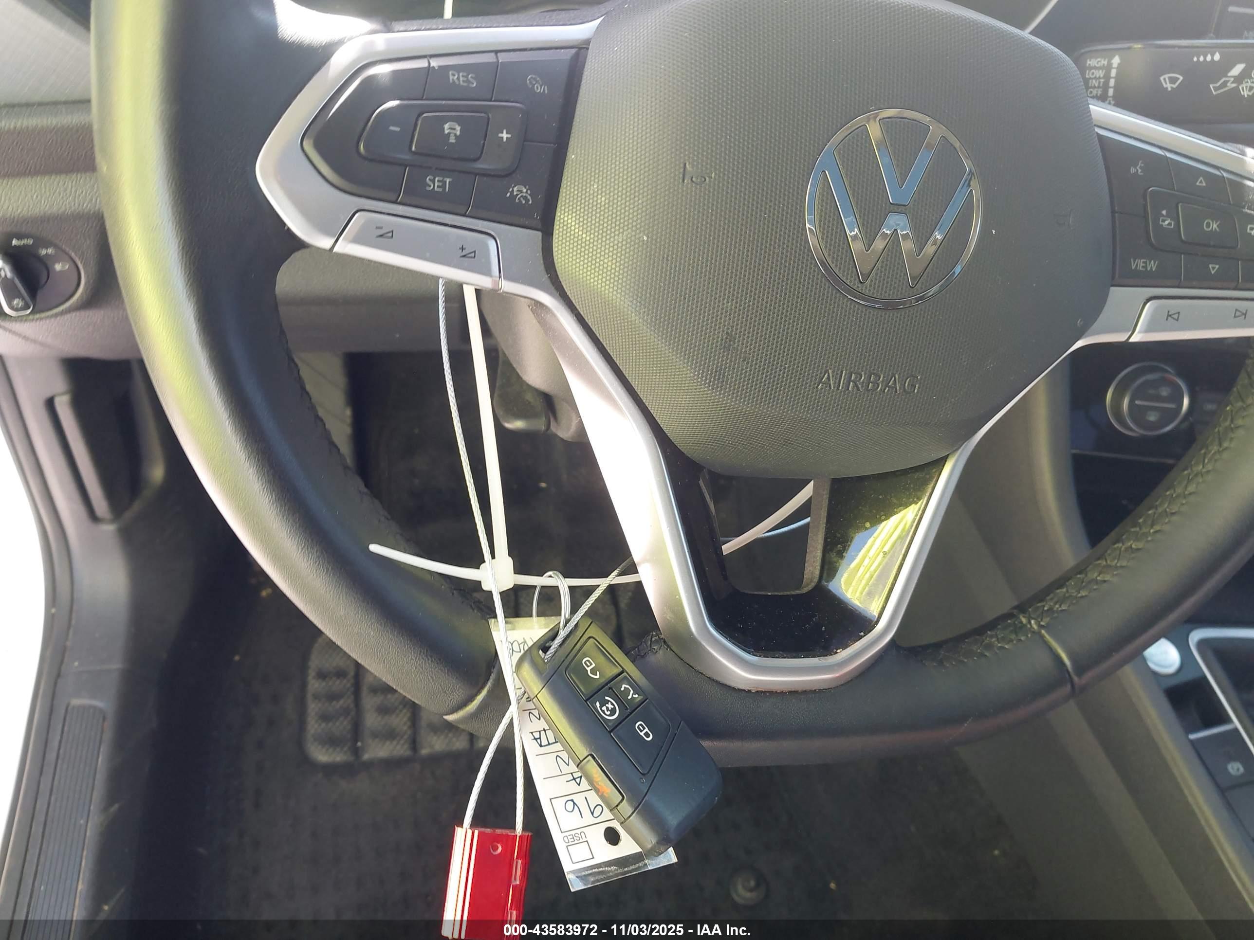 VOLKSWAGEN JETTA image 11