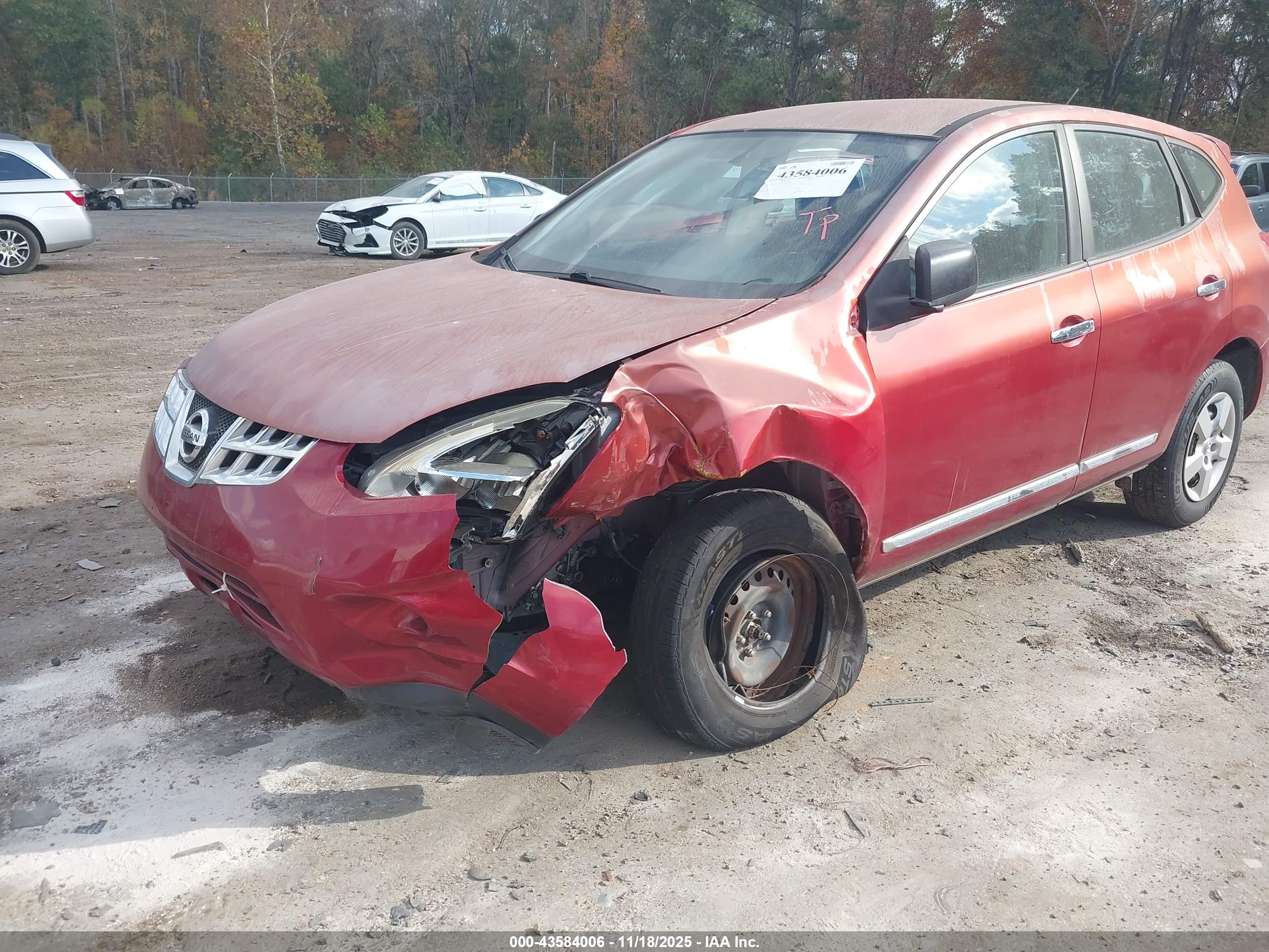 NISSAN ROGUE image 6