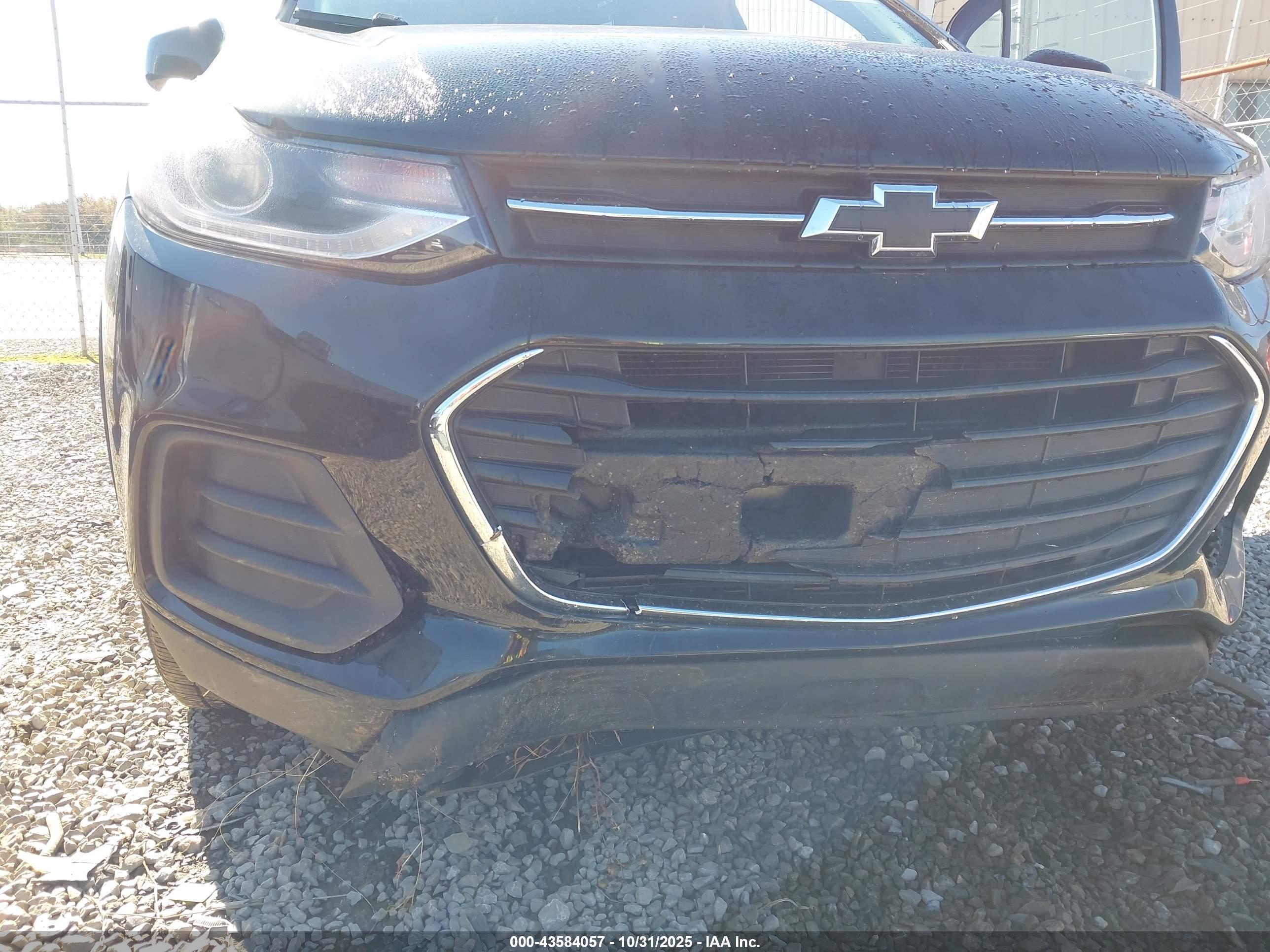 CHEVROLET TRAX image 6