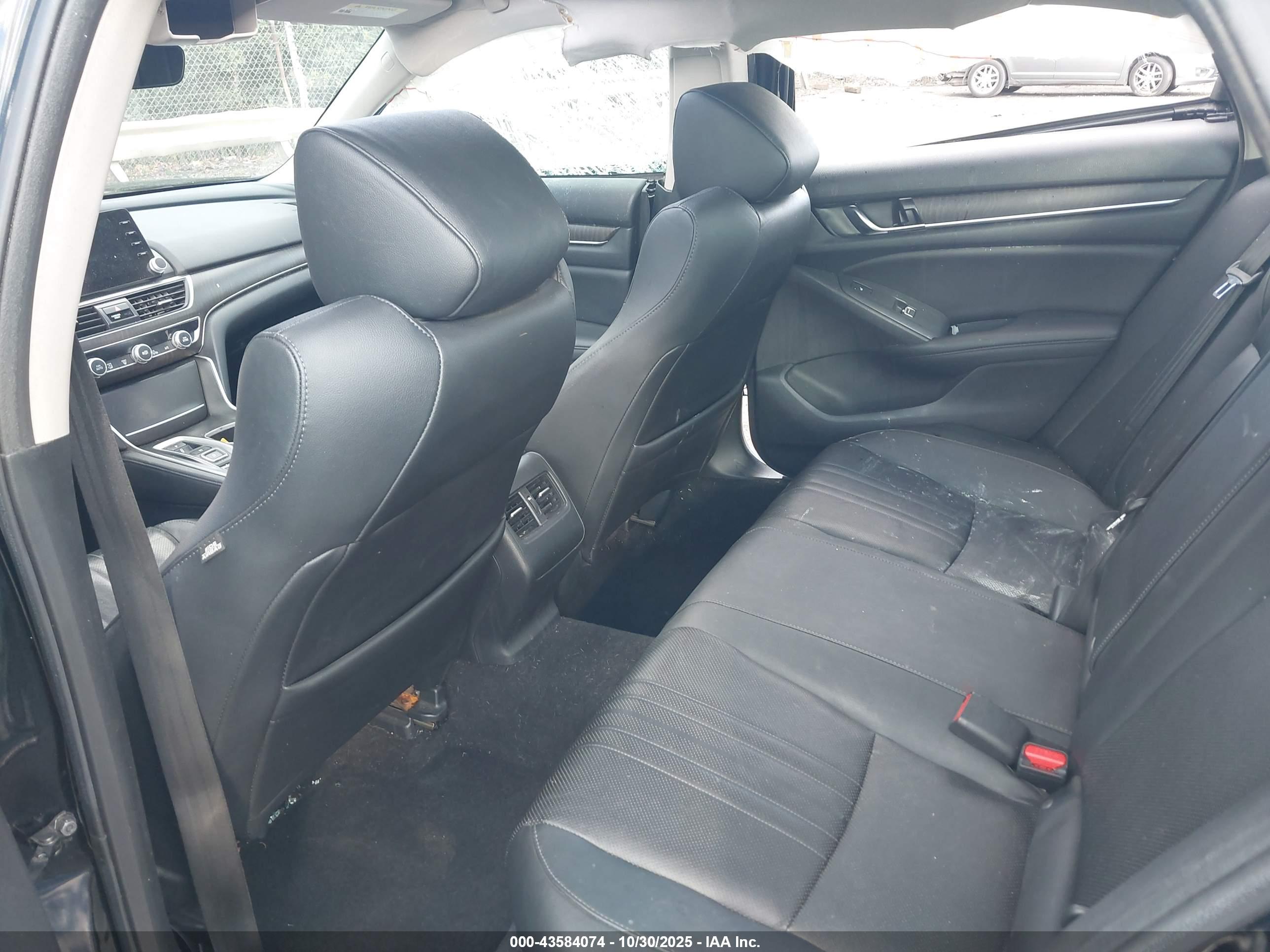 HONDA ACCORD image 8