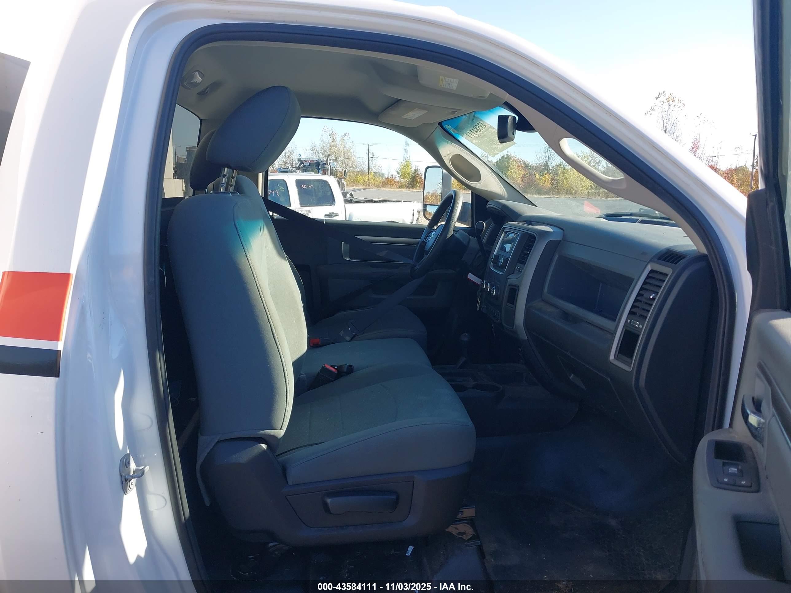 RAM 4500 image 7