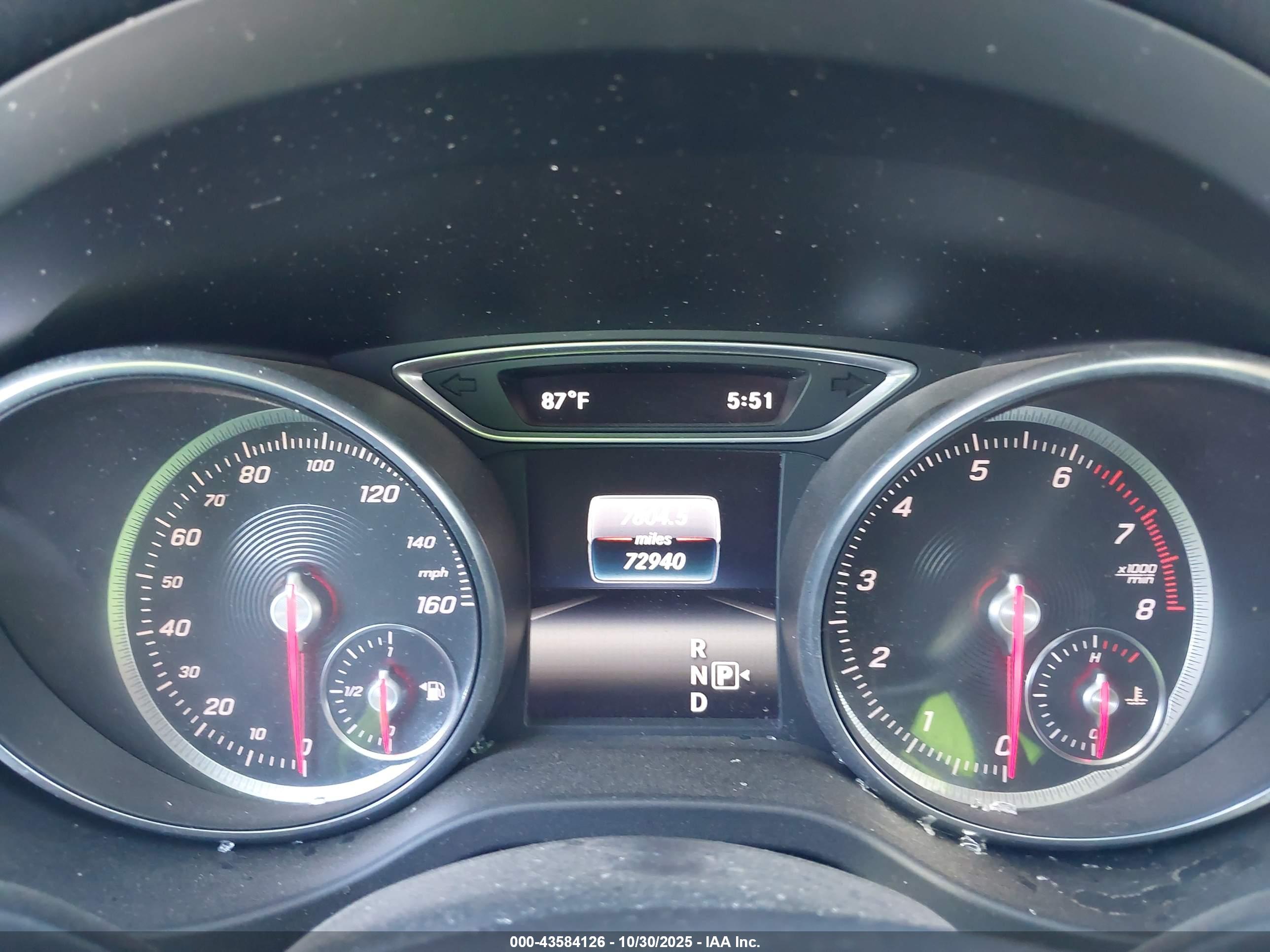 MERCEDES-BENZ GLA image 7
