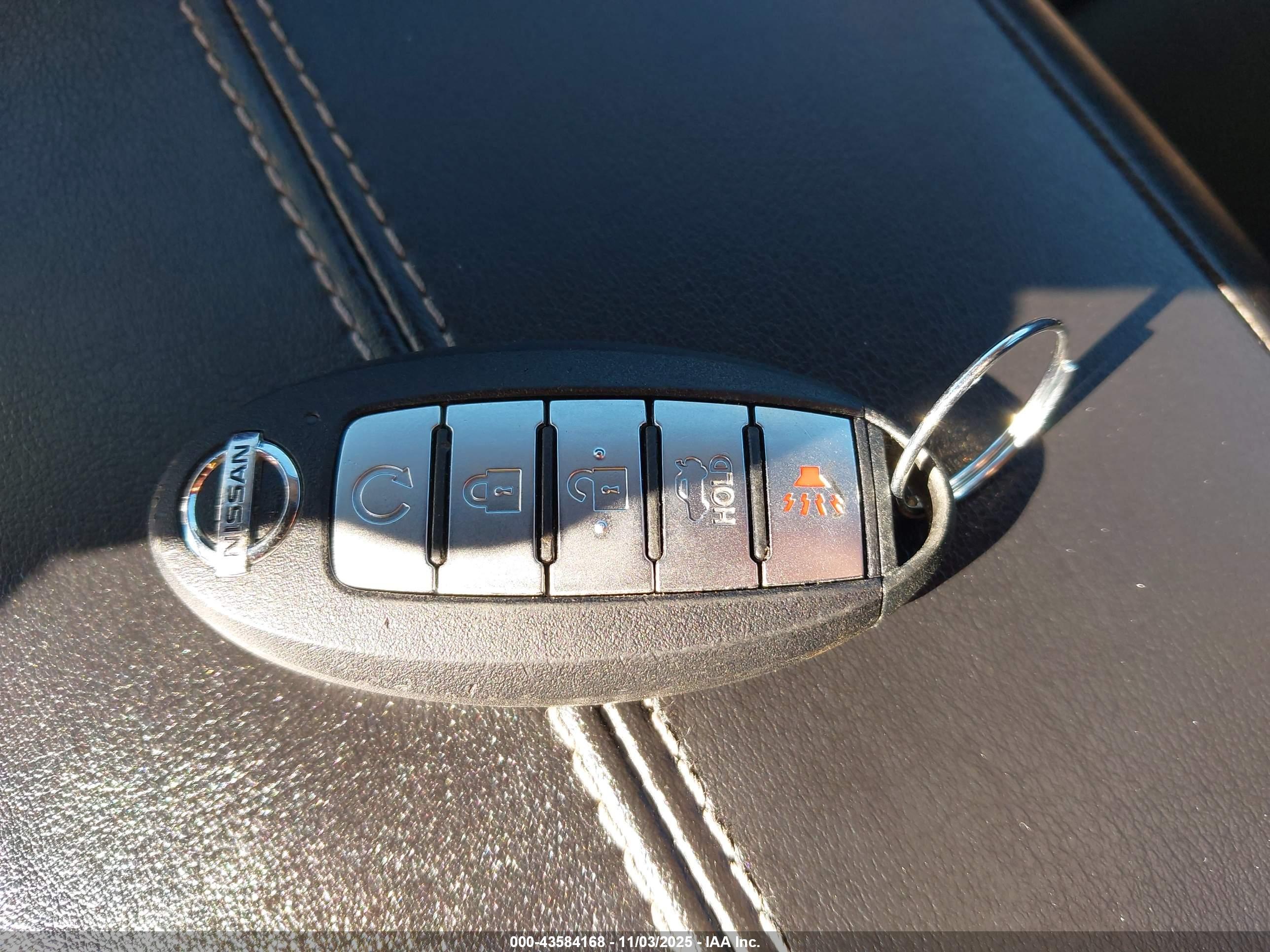 NISSAN ALTIMA image 11