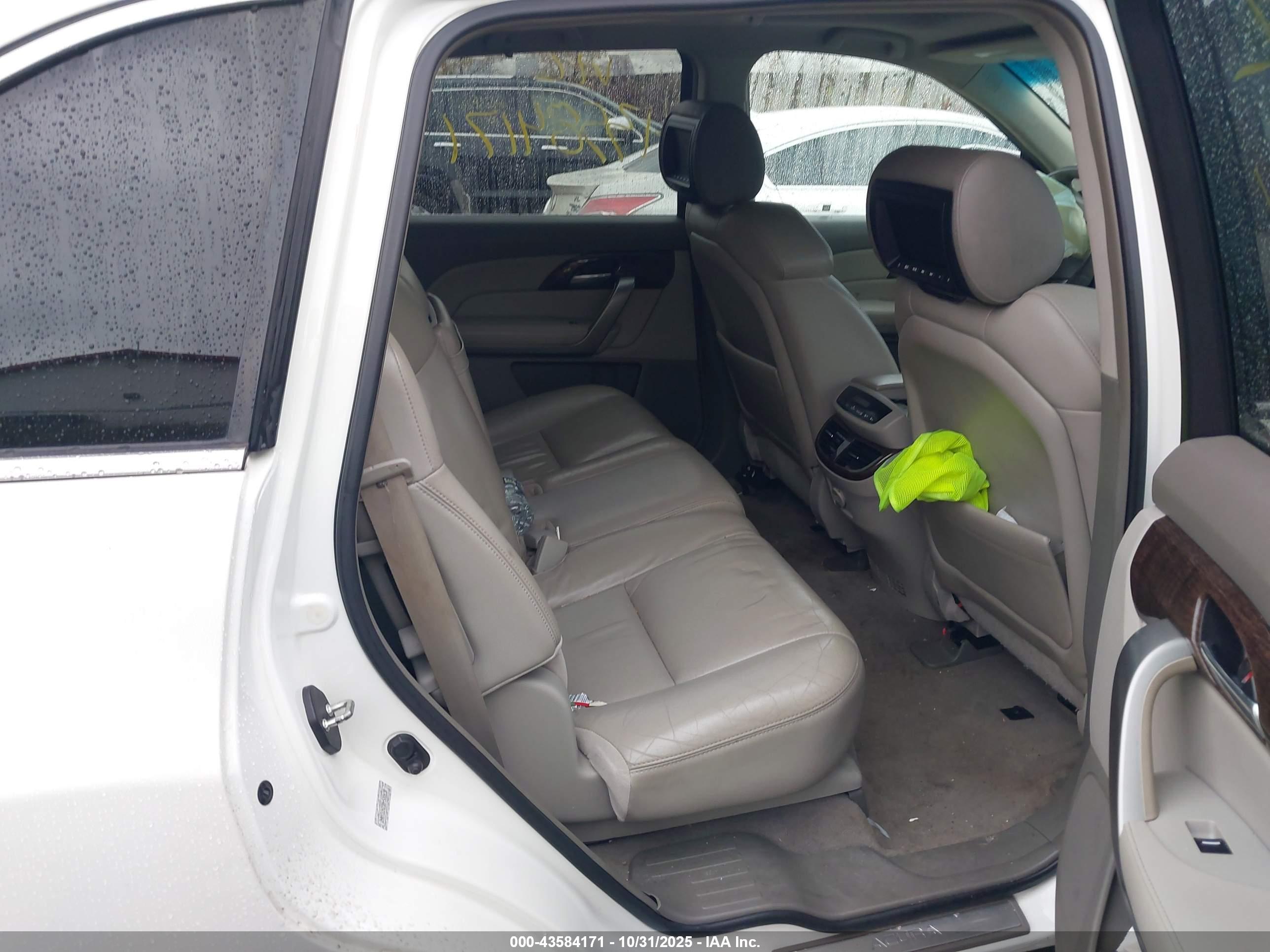 ACURA MDX image 8