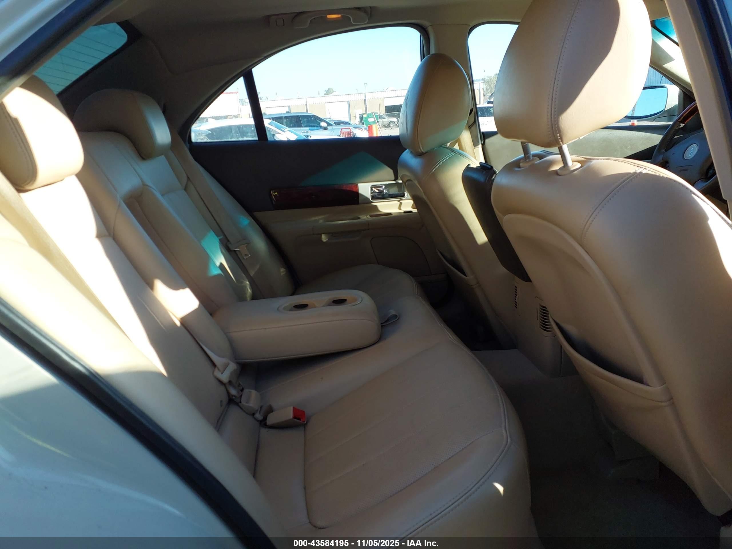 LINCOLN LS image 8