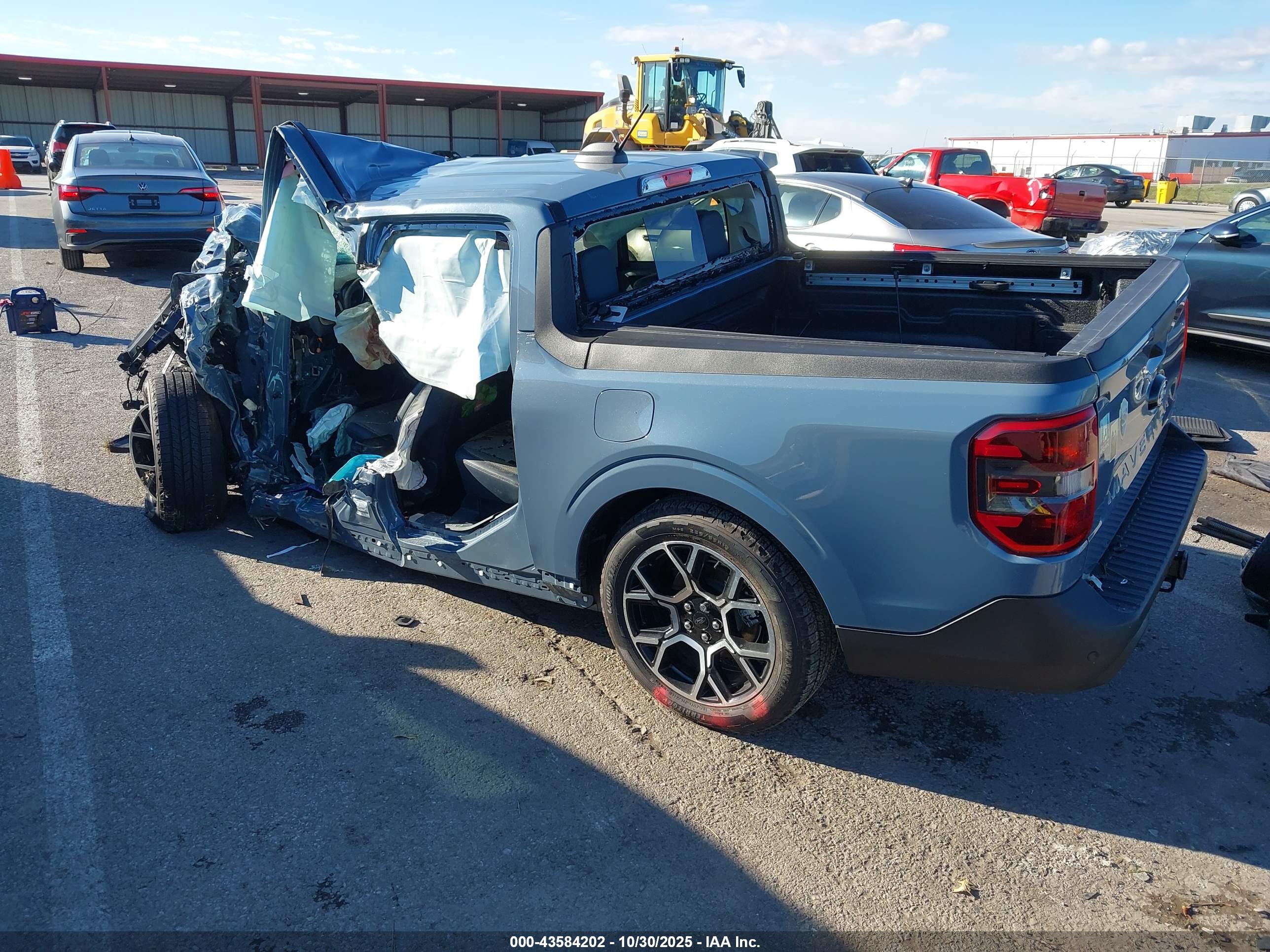 FORD MAVERICK image 3