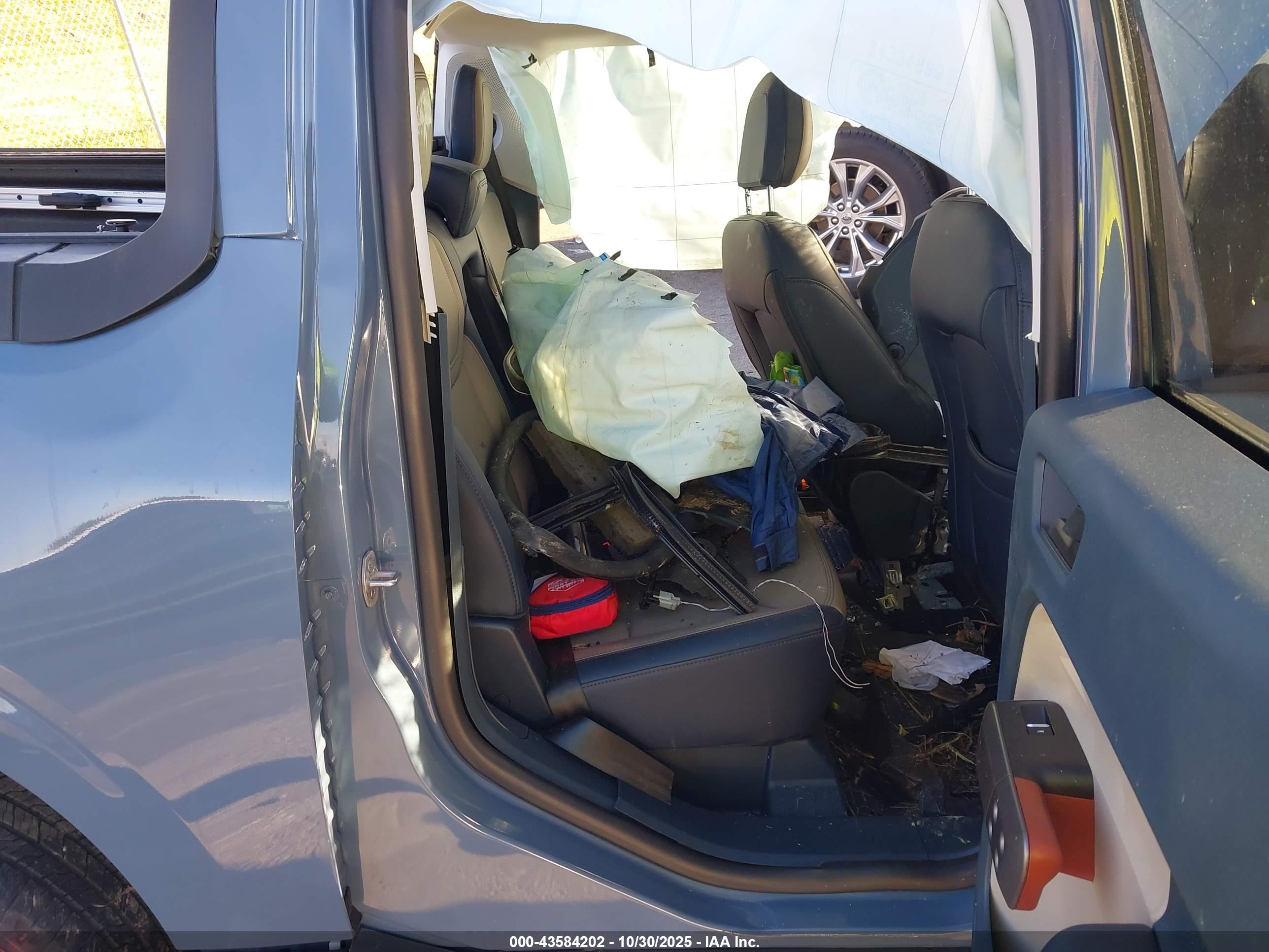 FORD MAVERICK image 8