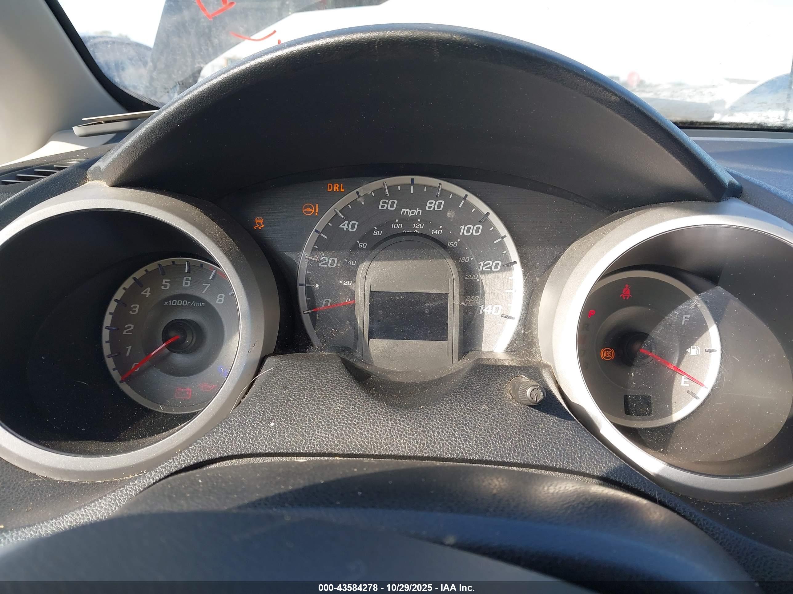 HONDA FIT image 7