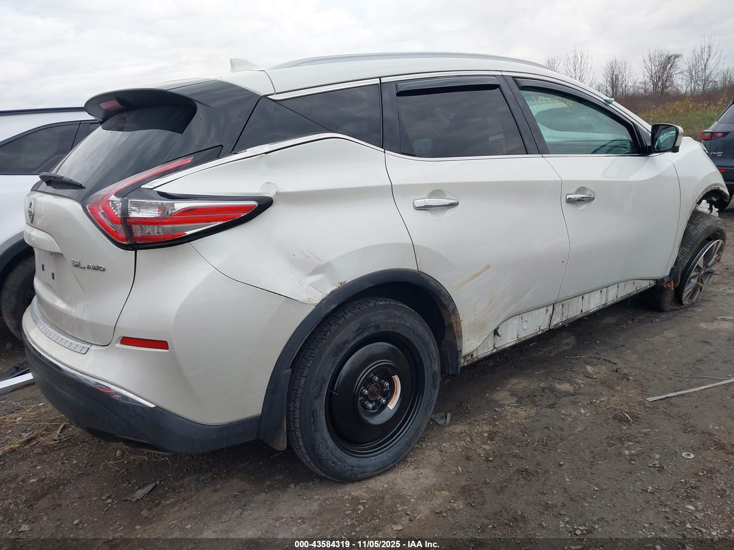 NISSAN MURANO image 4