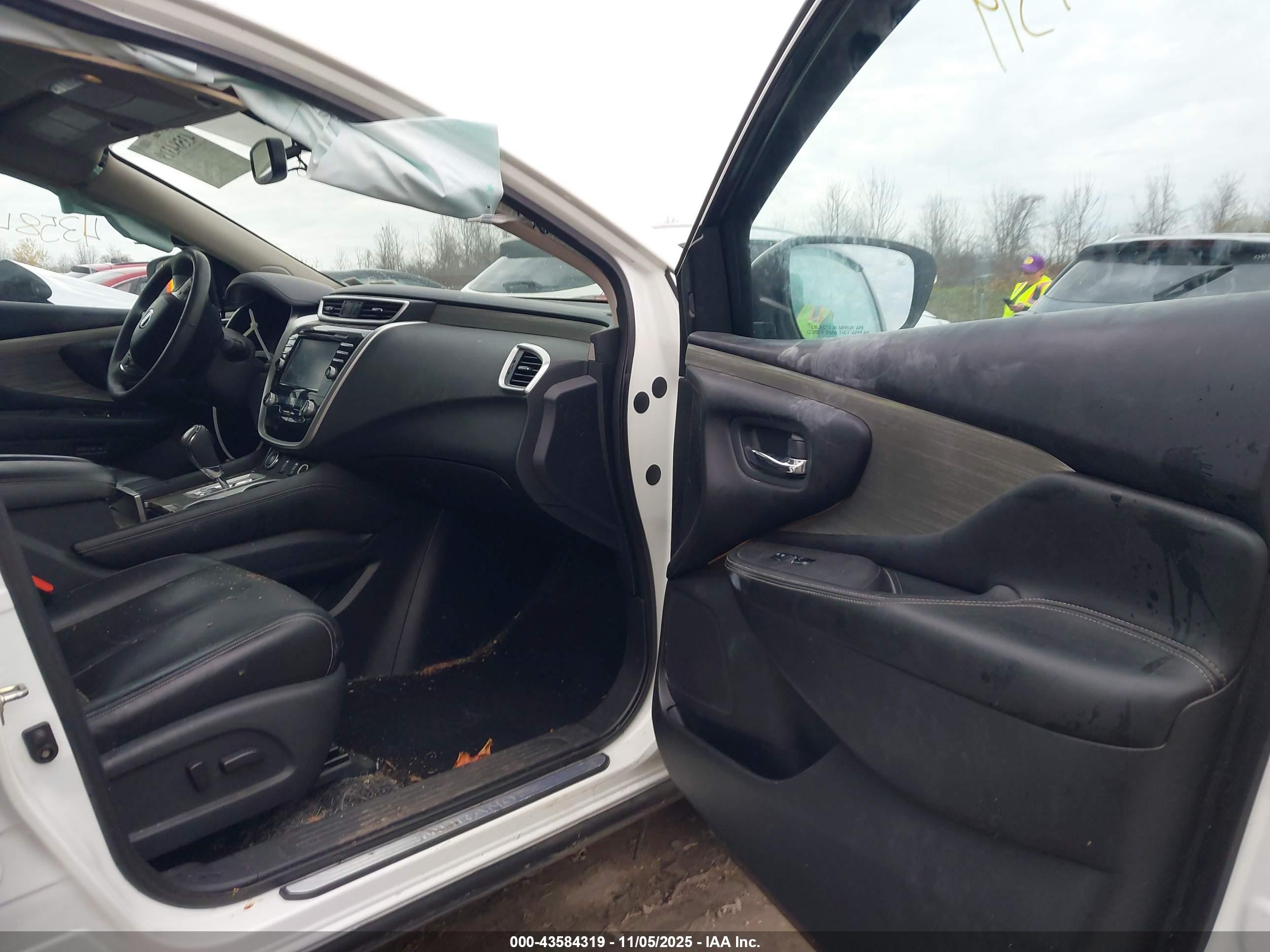 NISSAN MURANO image 5