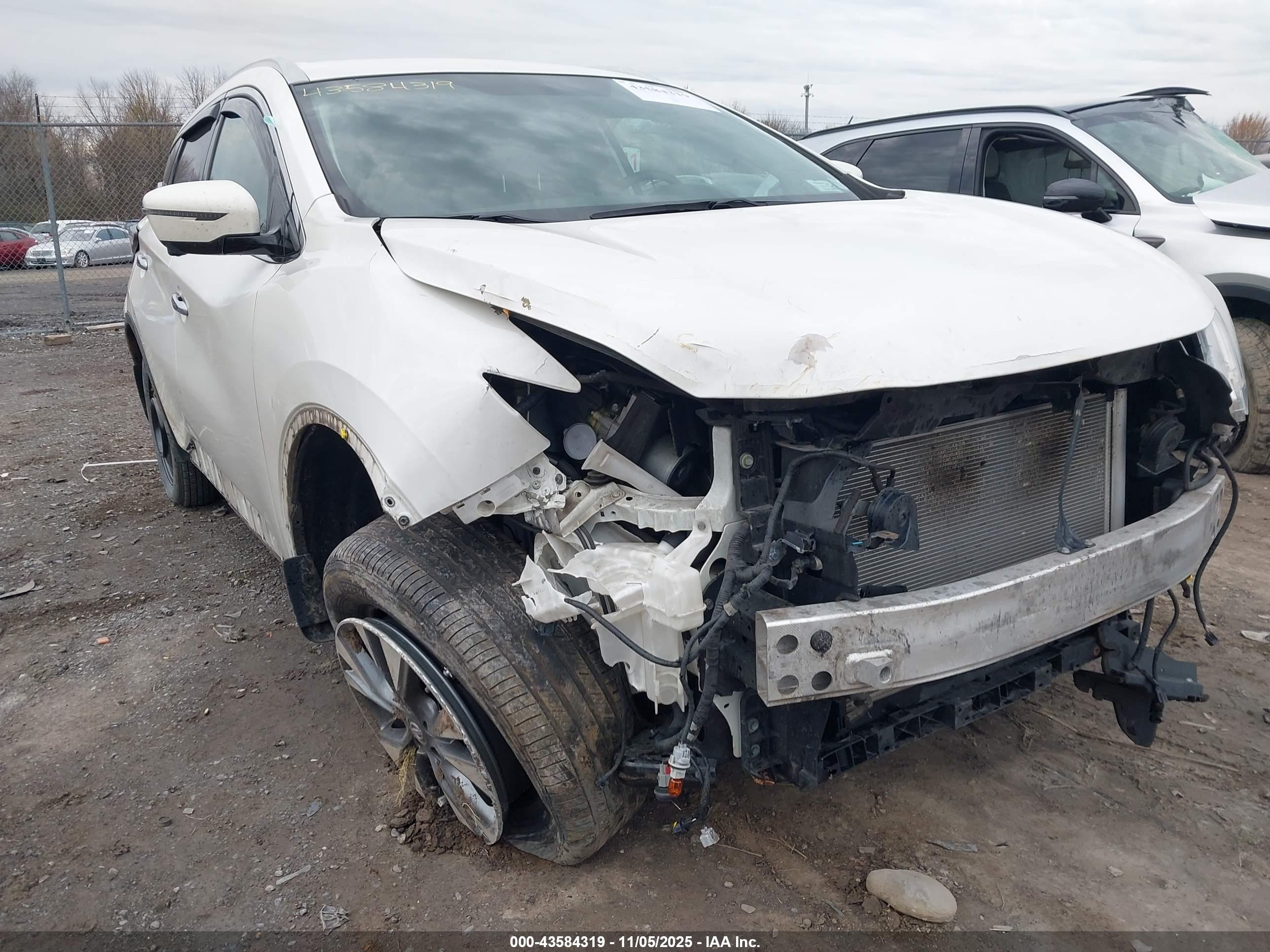 NISSAN MURANO image 6