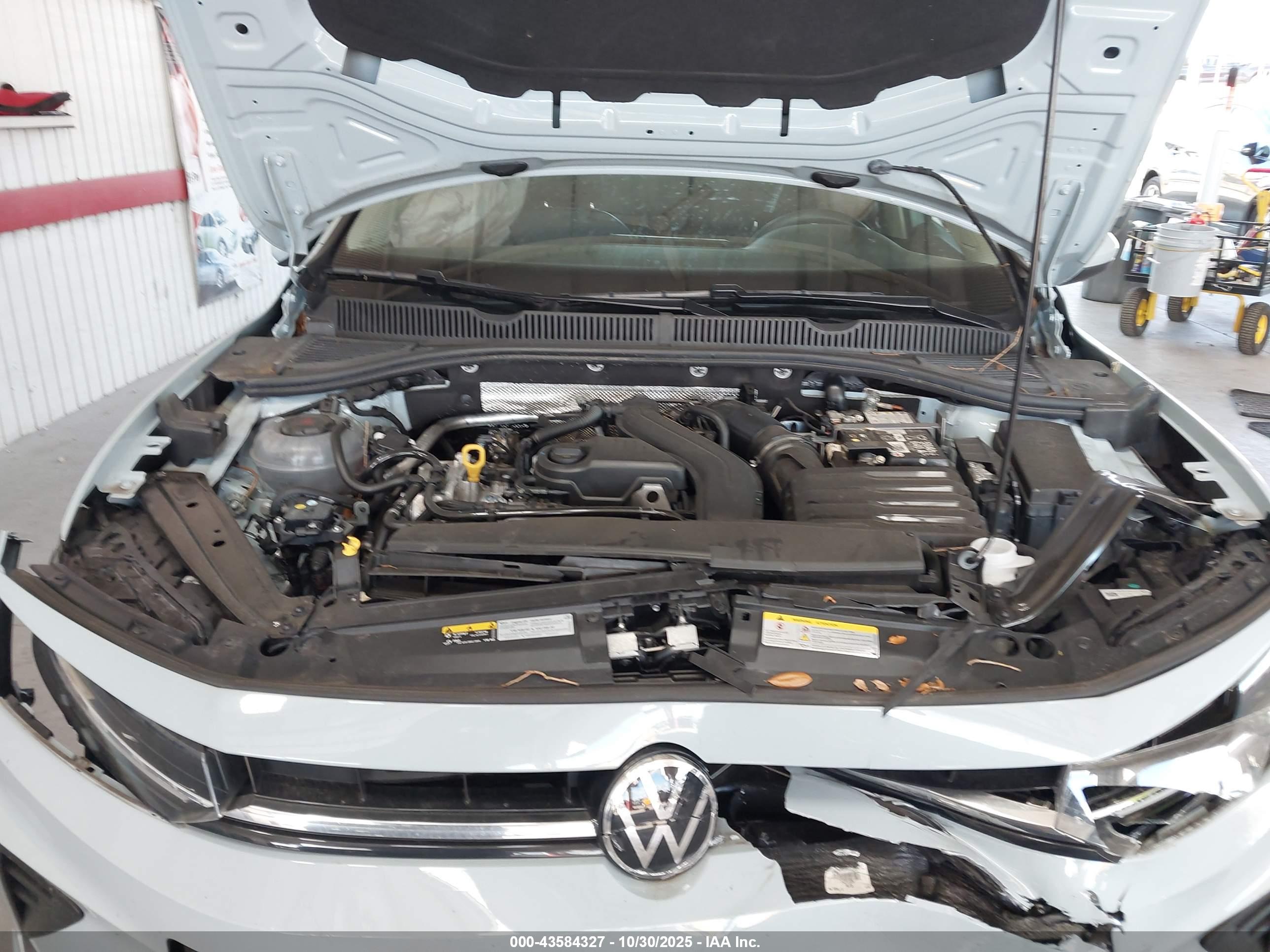 VOLKSWAGEN JETTA image 10
