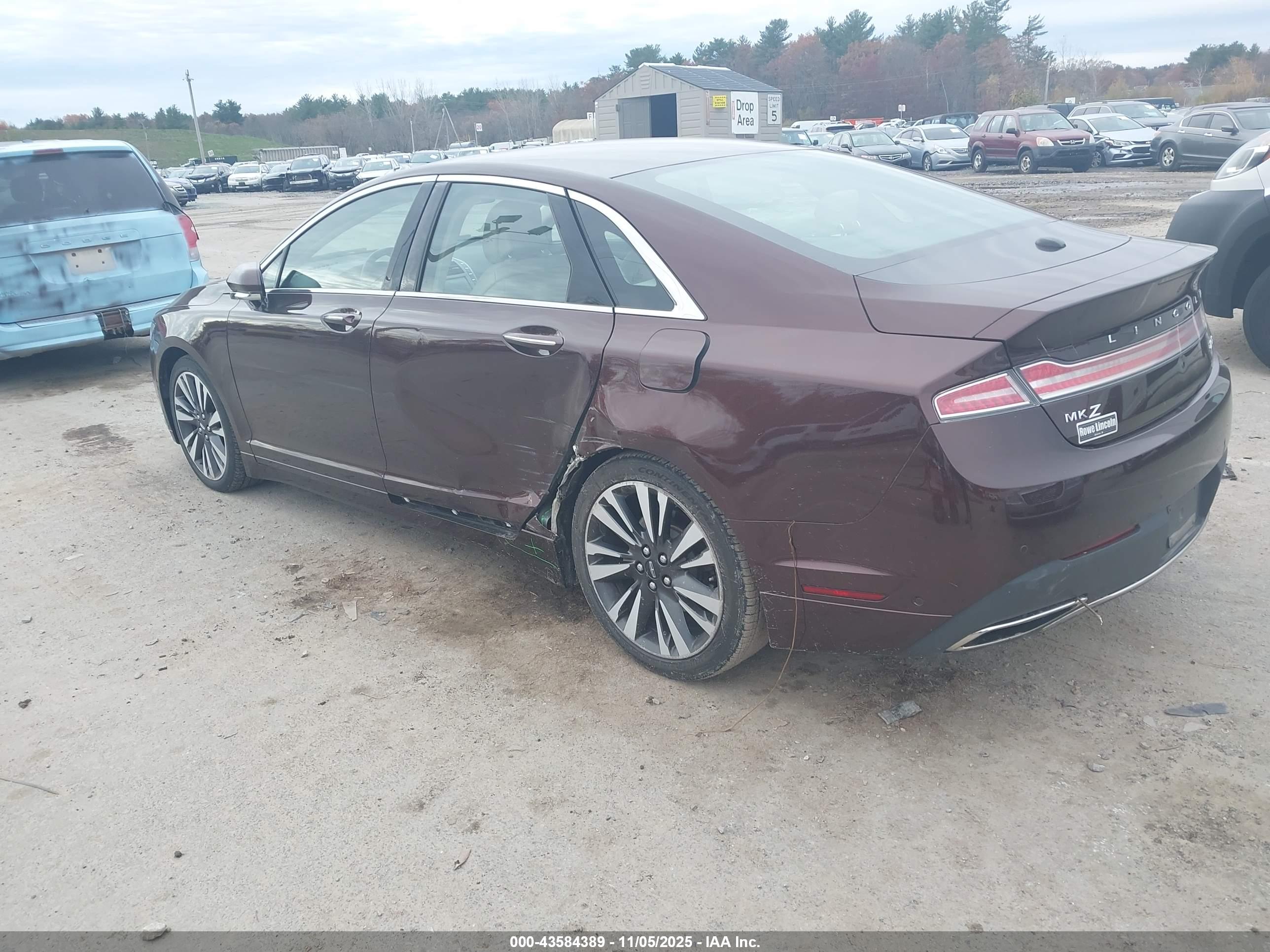 LINCOLN MKZ image 3