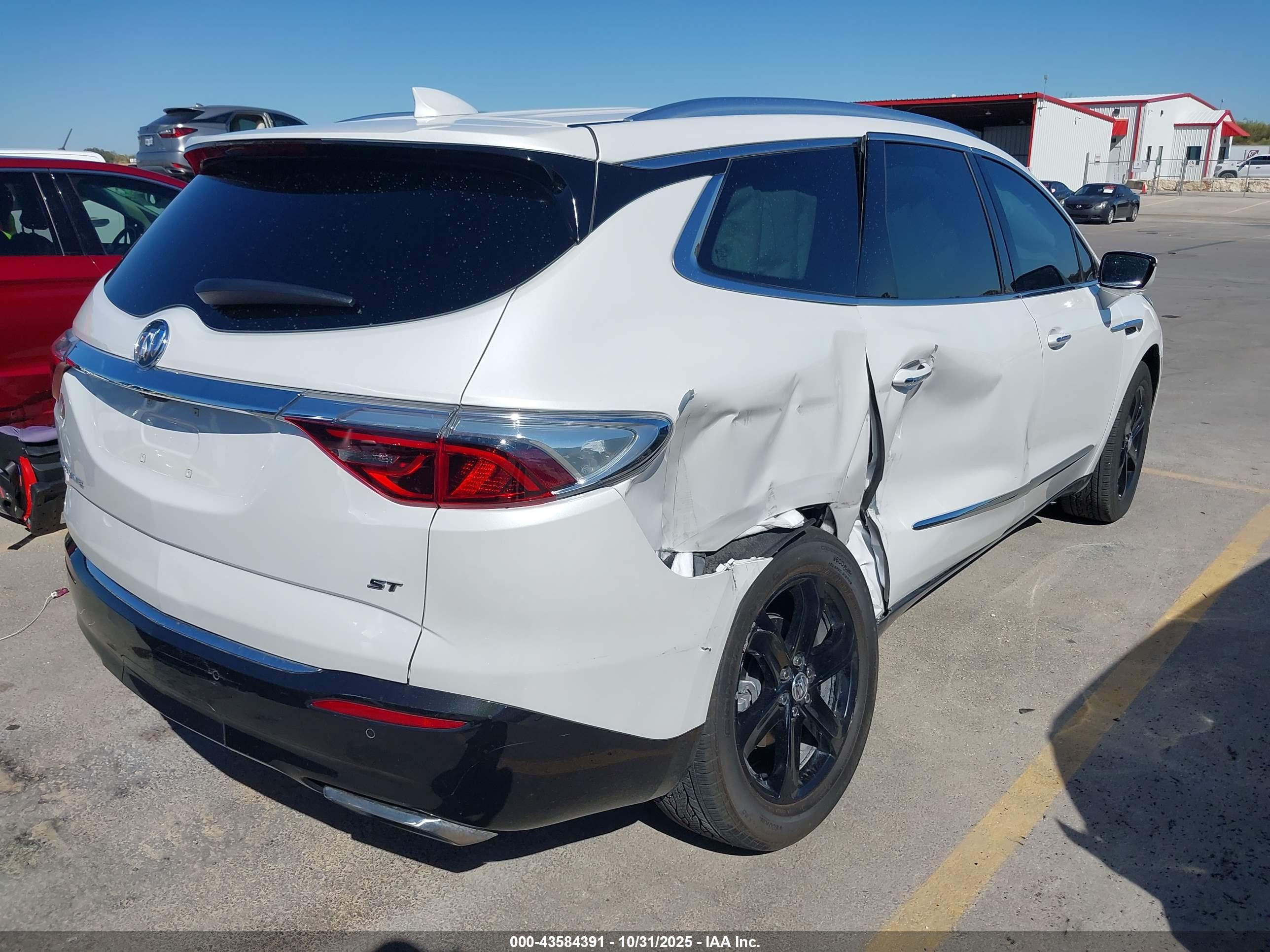 BUICK ENCLAVE image 4