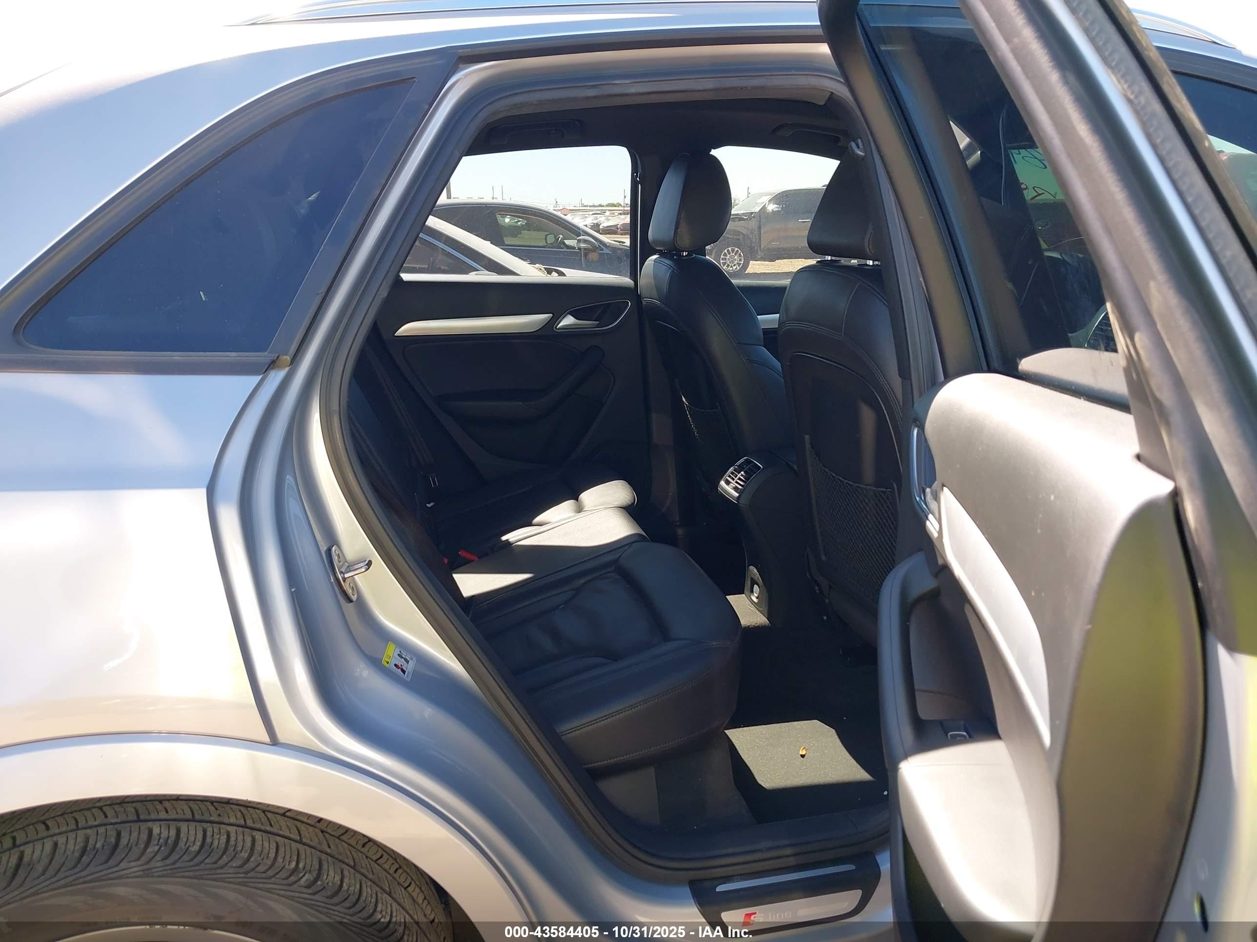 AUDI Q3 image 8
