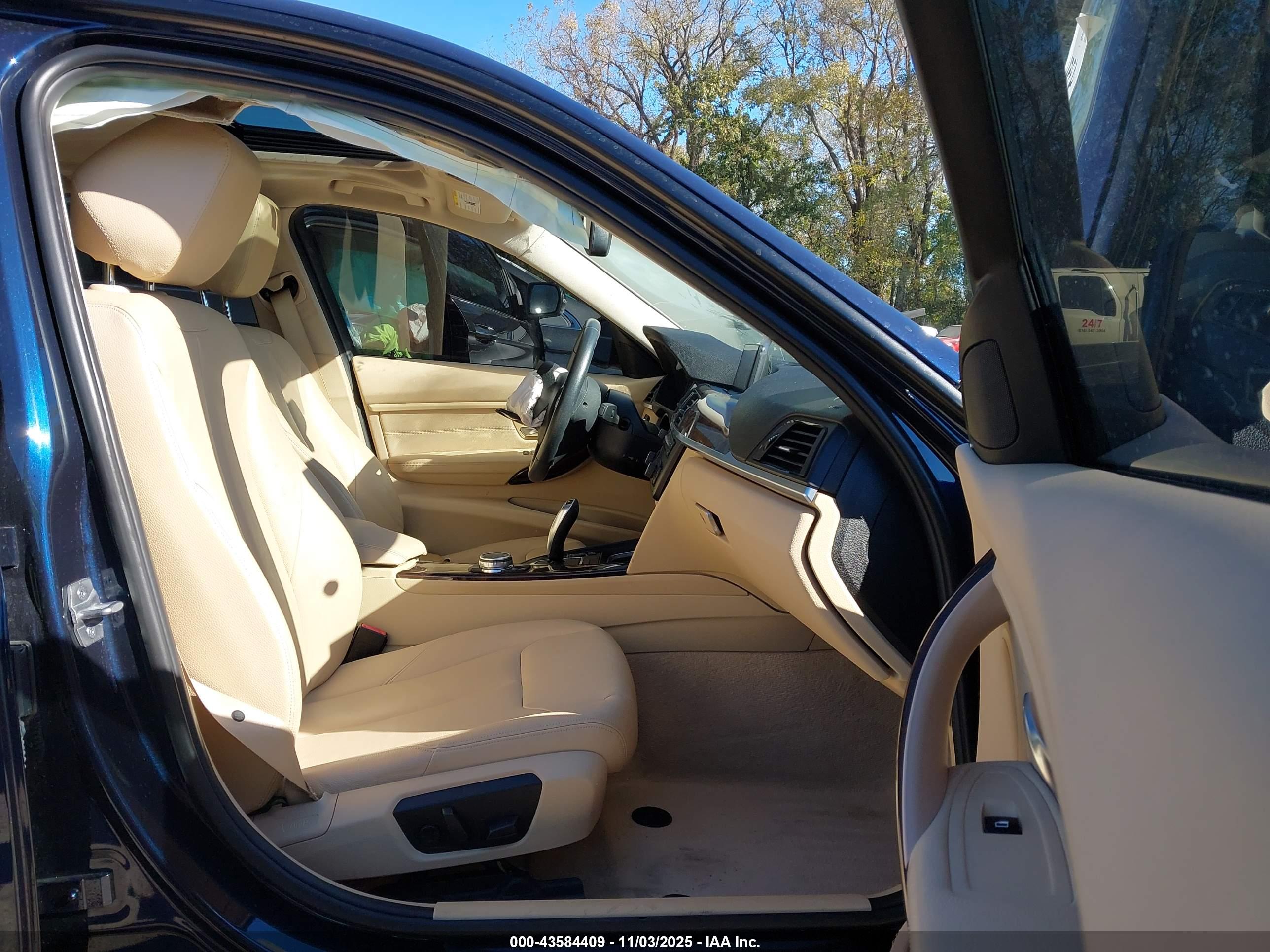 BMW 320I image 5