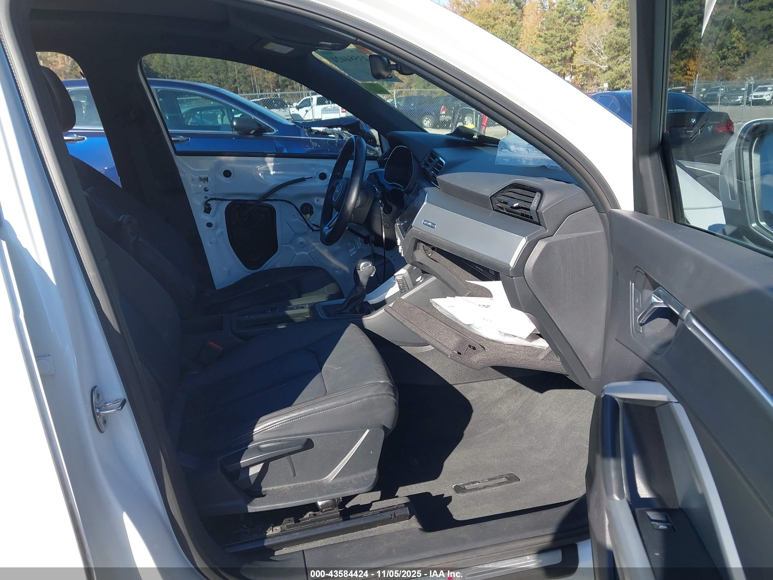 AUDI Q3 image 5