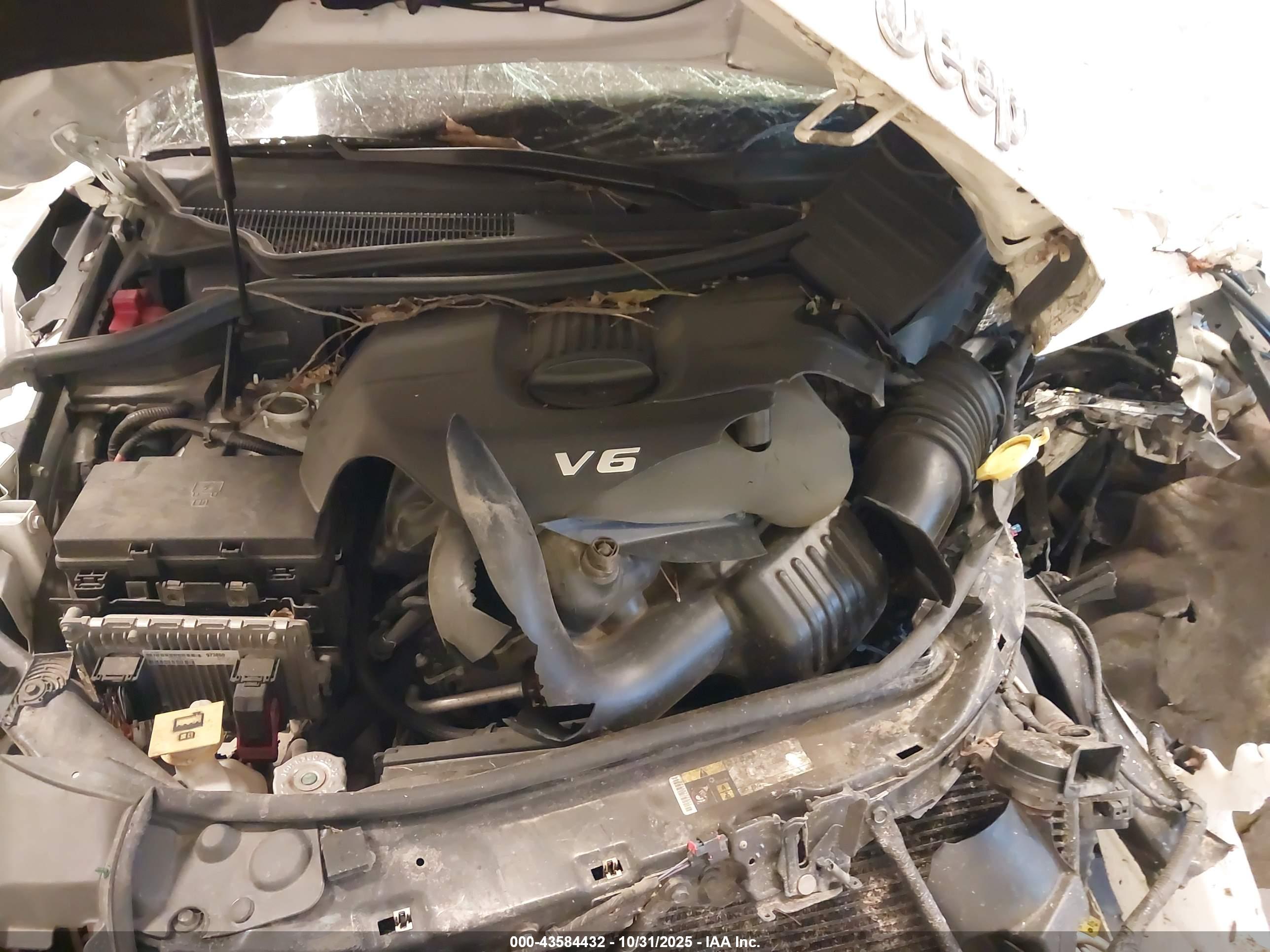 JEEP GRAND image 10