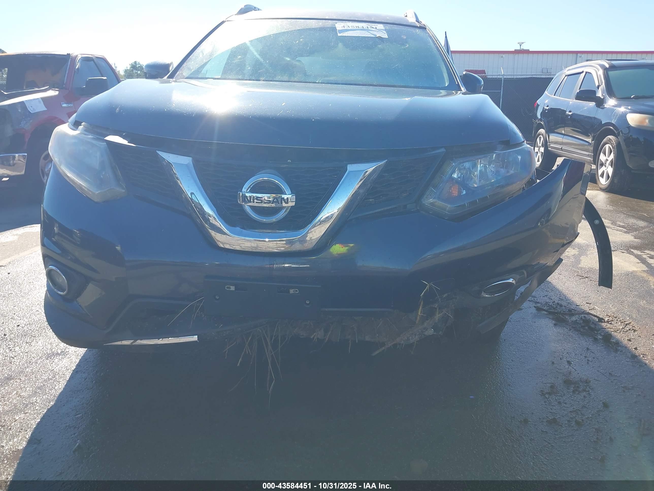 NISSAN ROGUE image 6