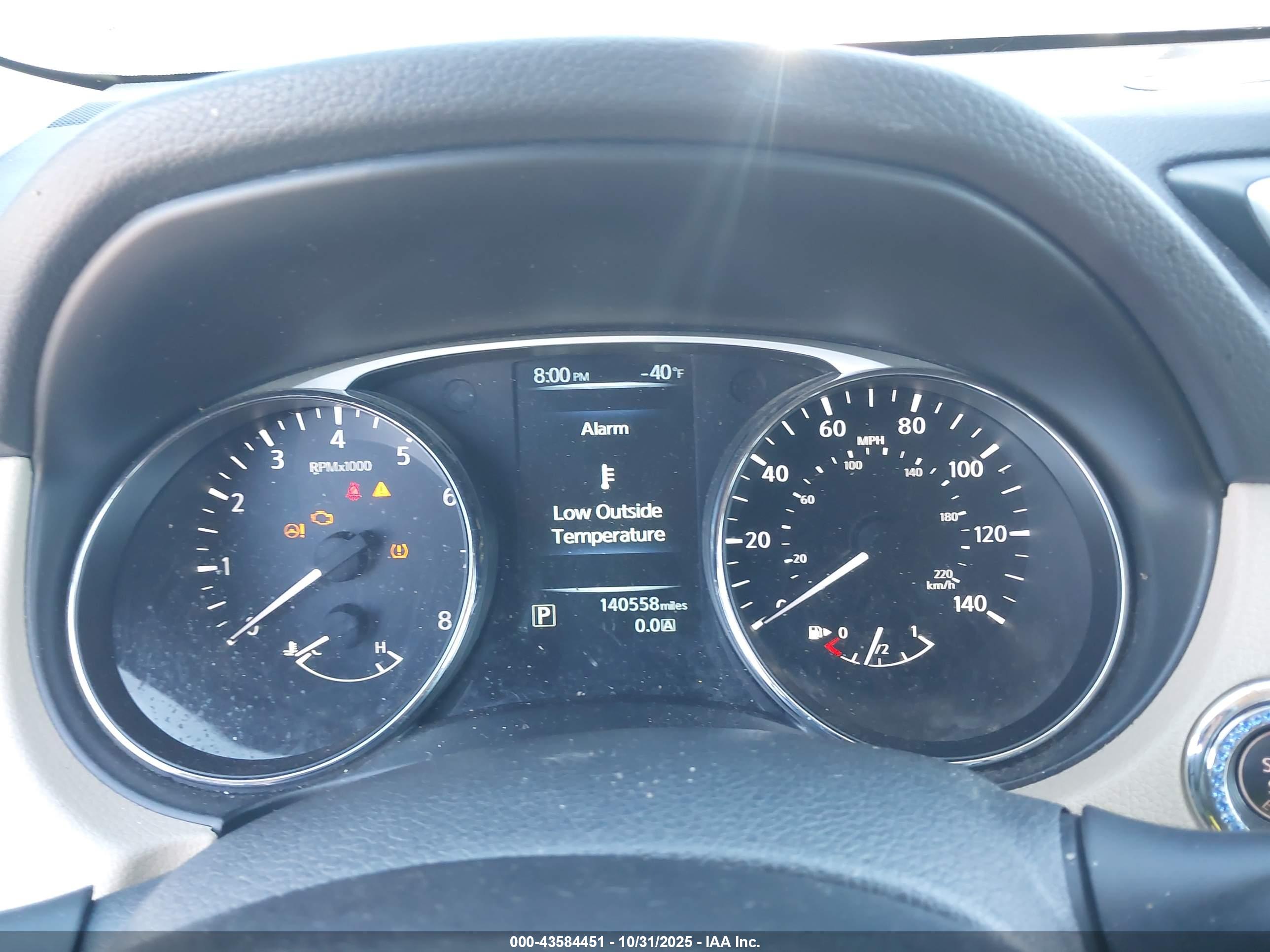 NISSAN ROGUE image 7