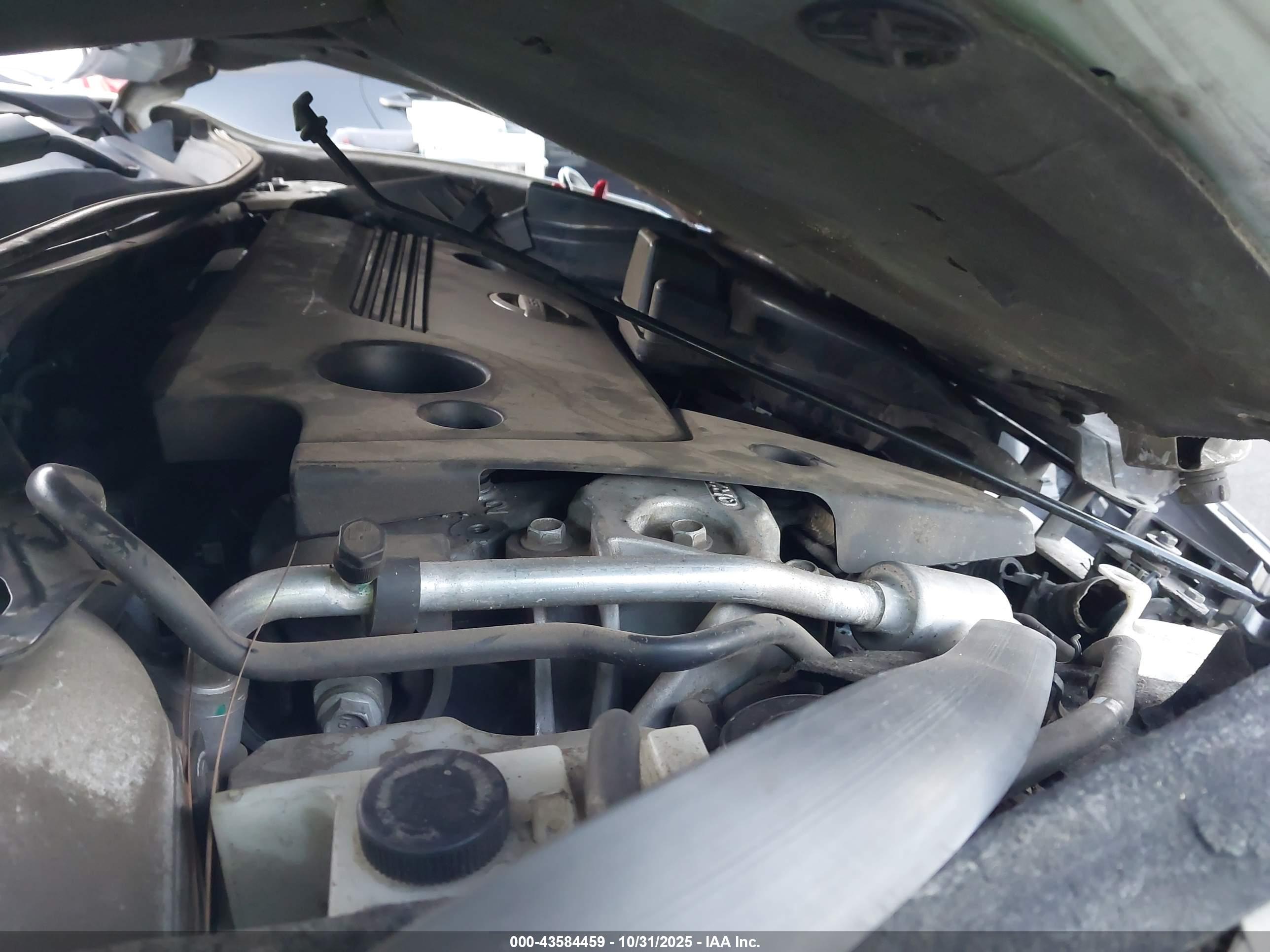 NISSAN ALTIMA image 10
