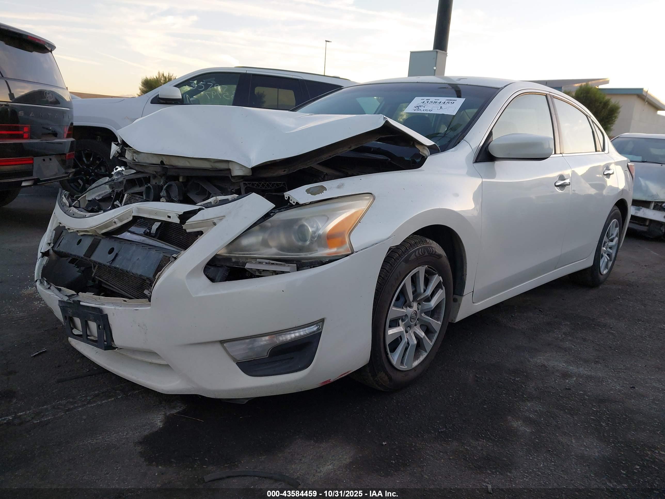 NISSAN ALTIMA image 2
