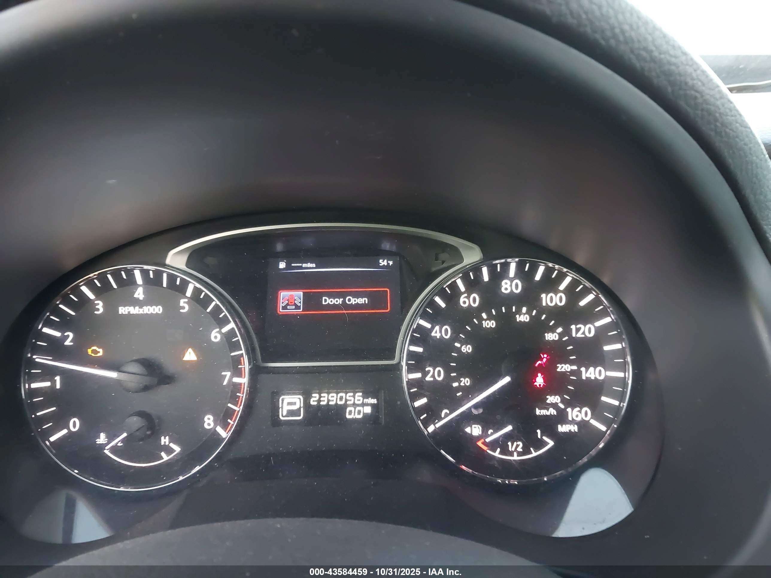 NISSAN ALTIMA image 7