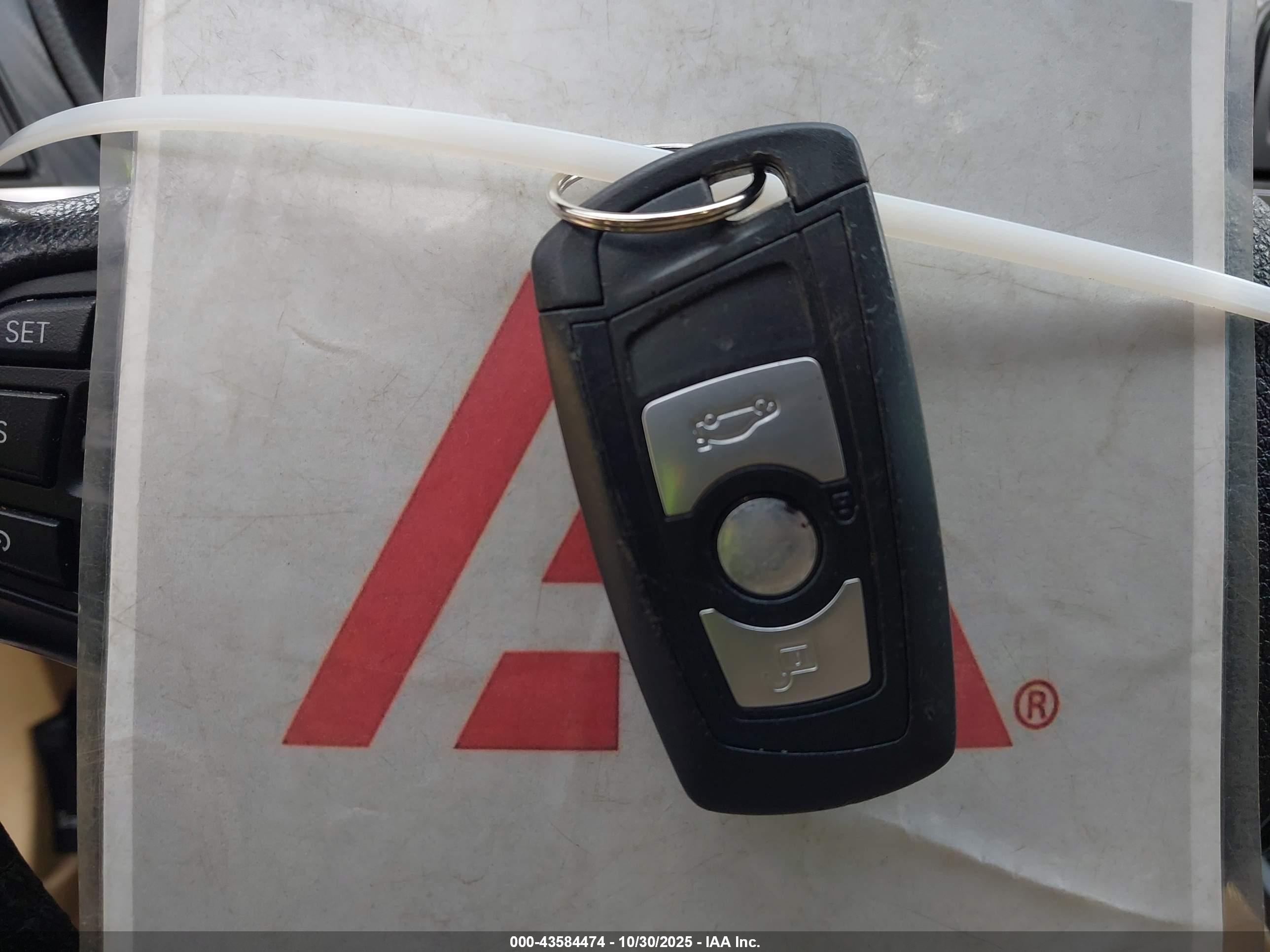 BMW 328I image 11