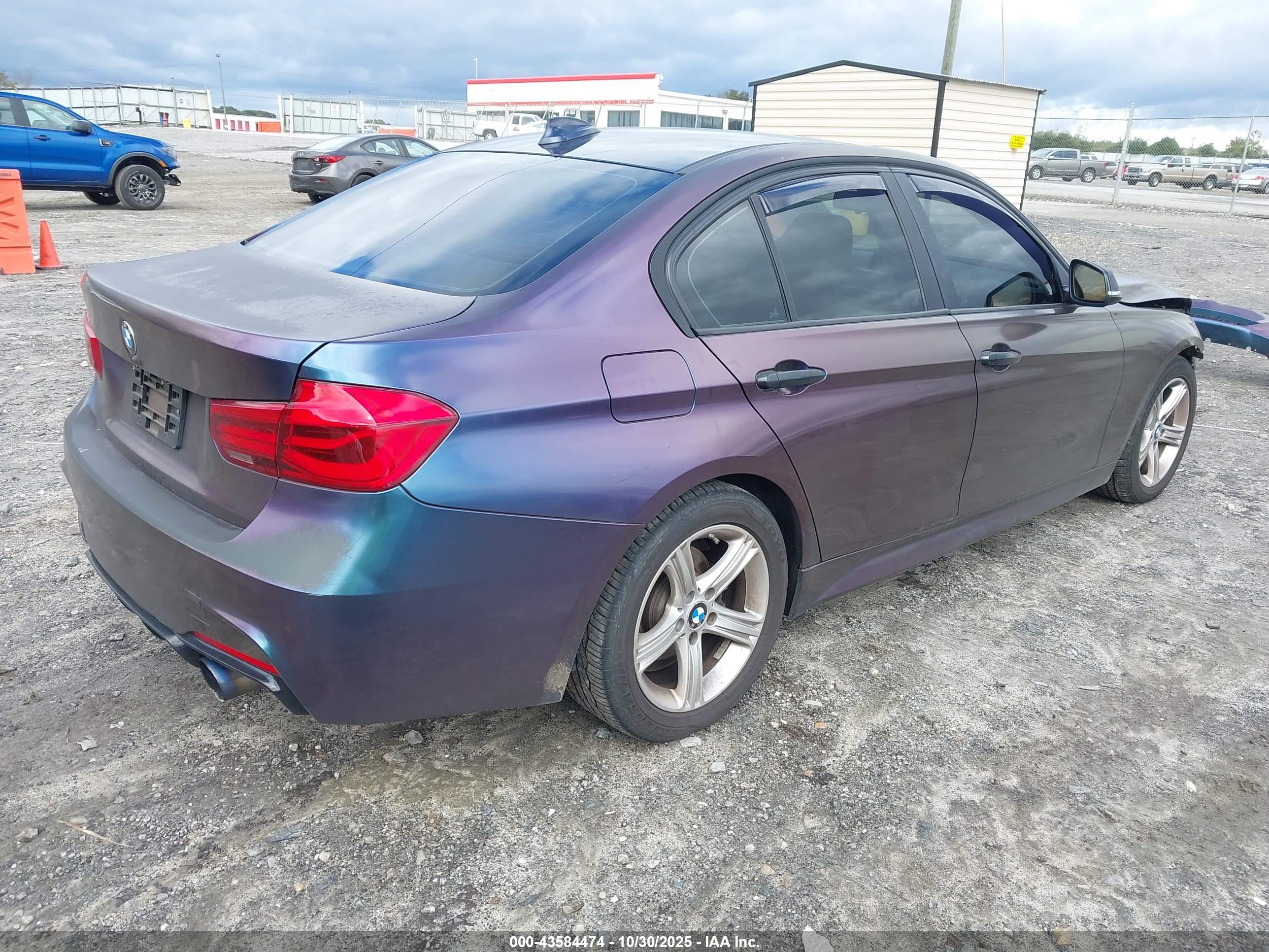 BMW 328I image 4