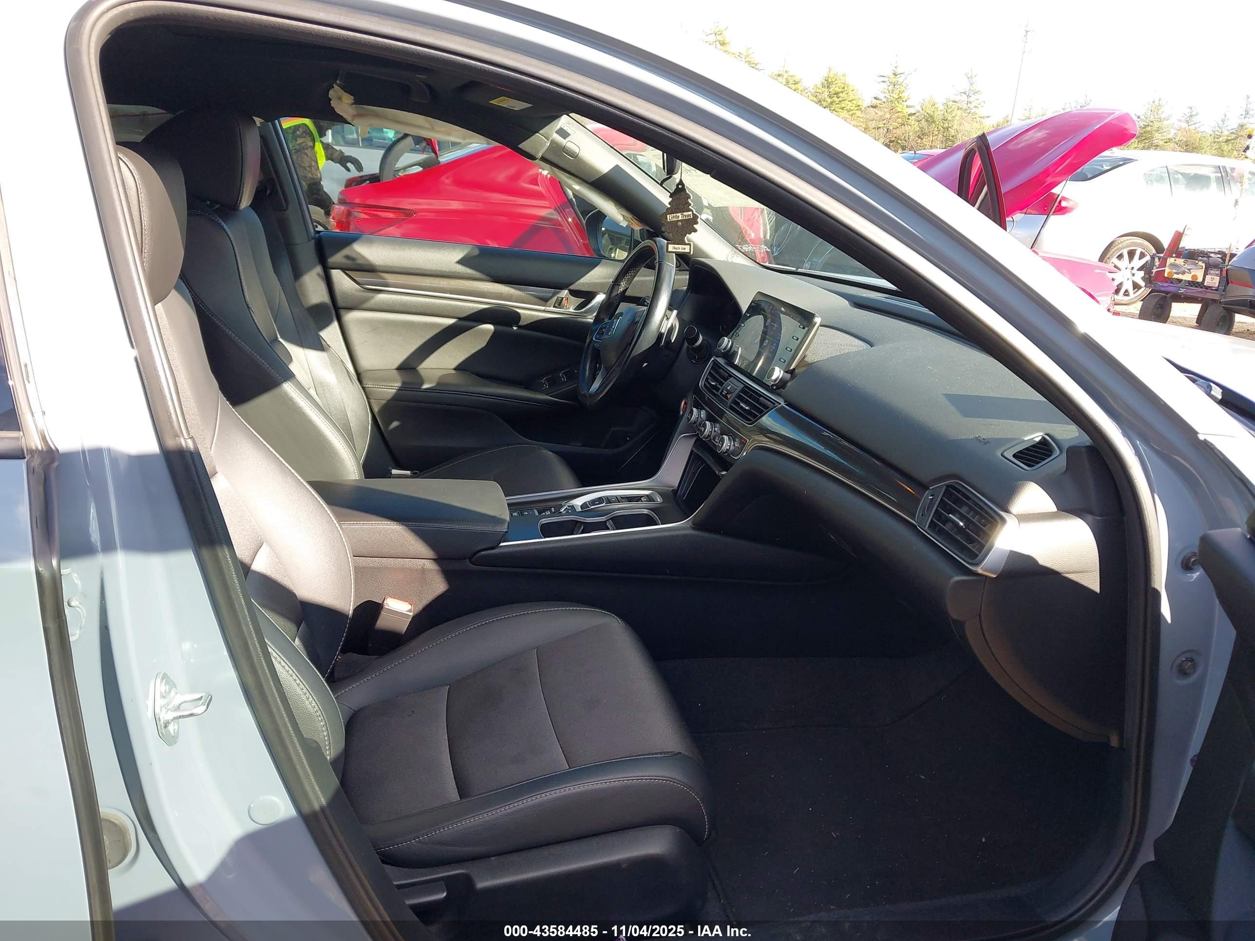 HONDA ACCORD image 5
