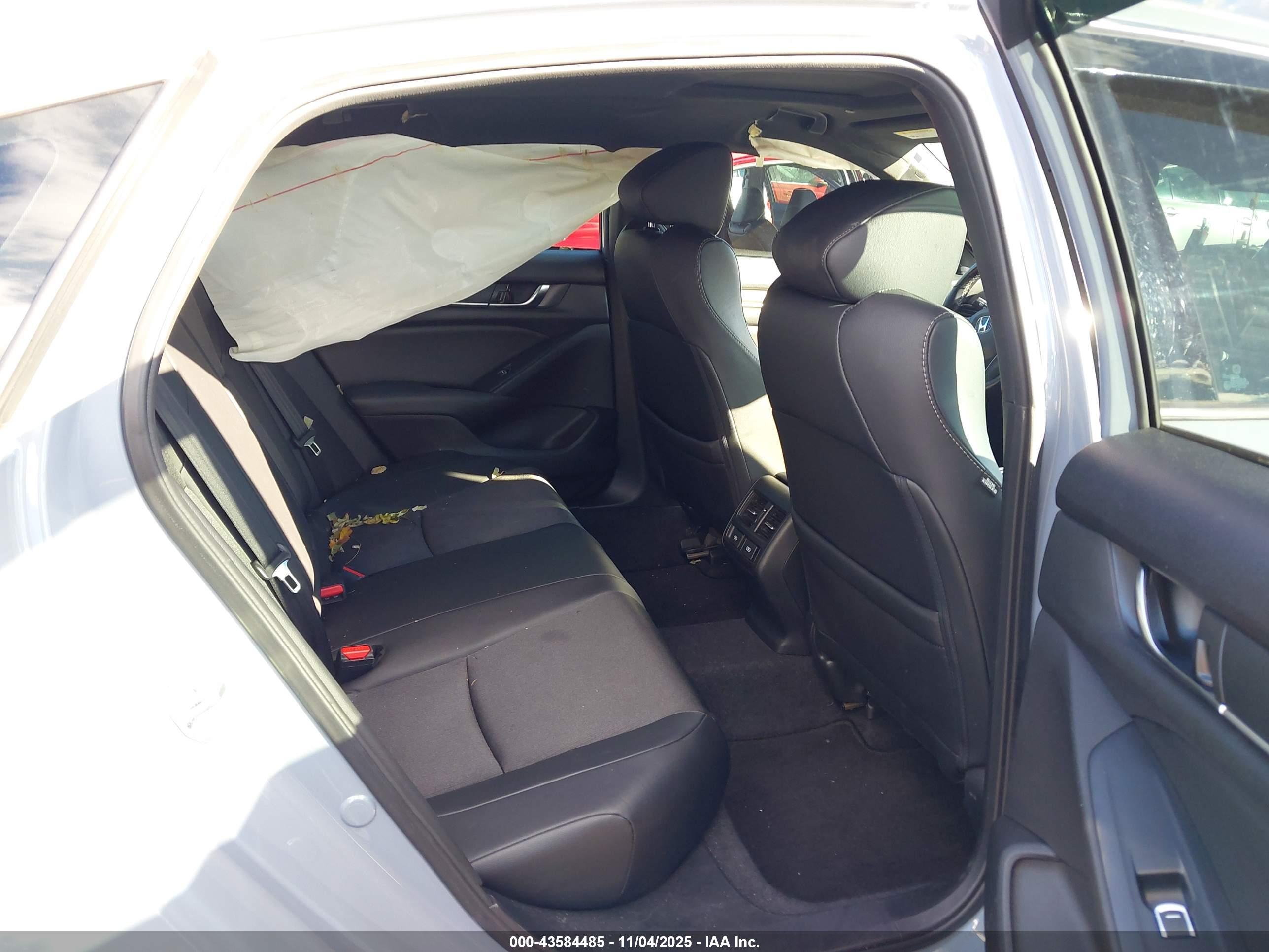 HONDA ACCORD image 8