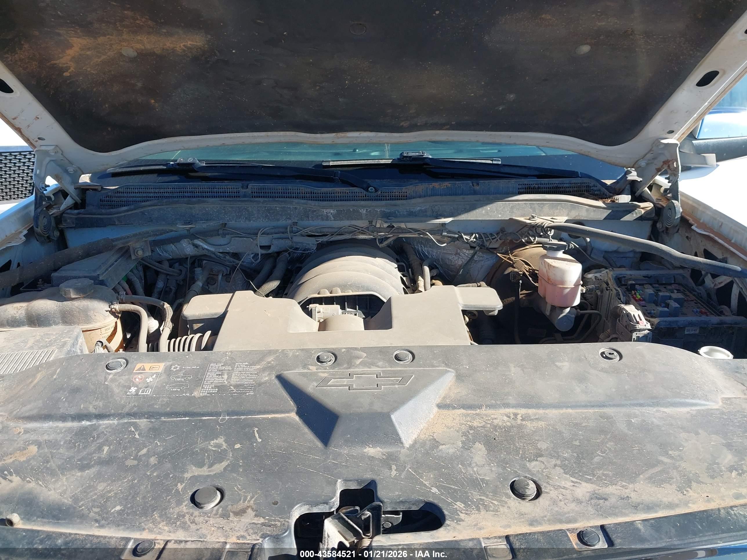 CHEVROLET SILVERADO image 10