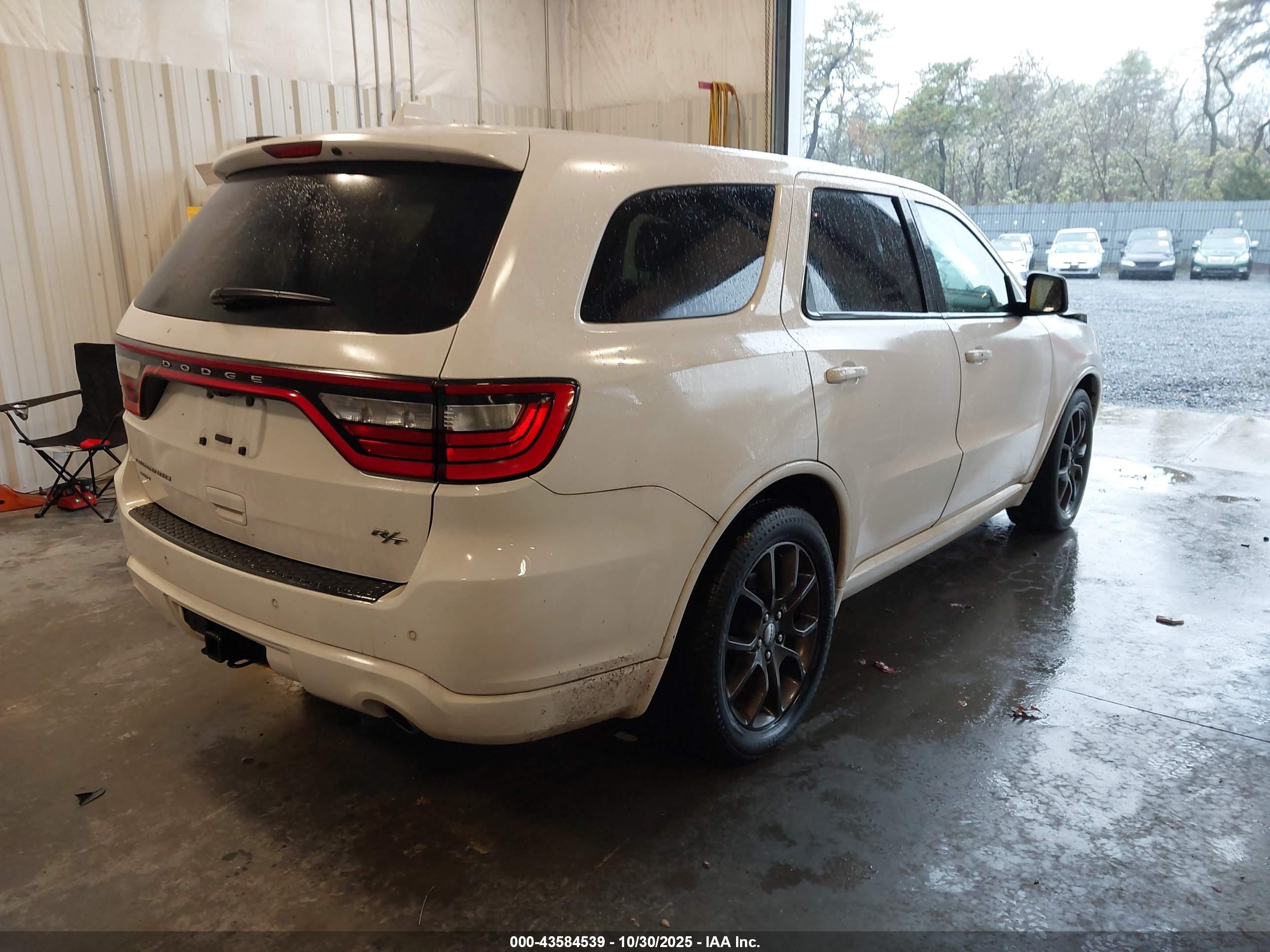DODGE DURANGO image 4