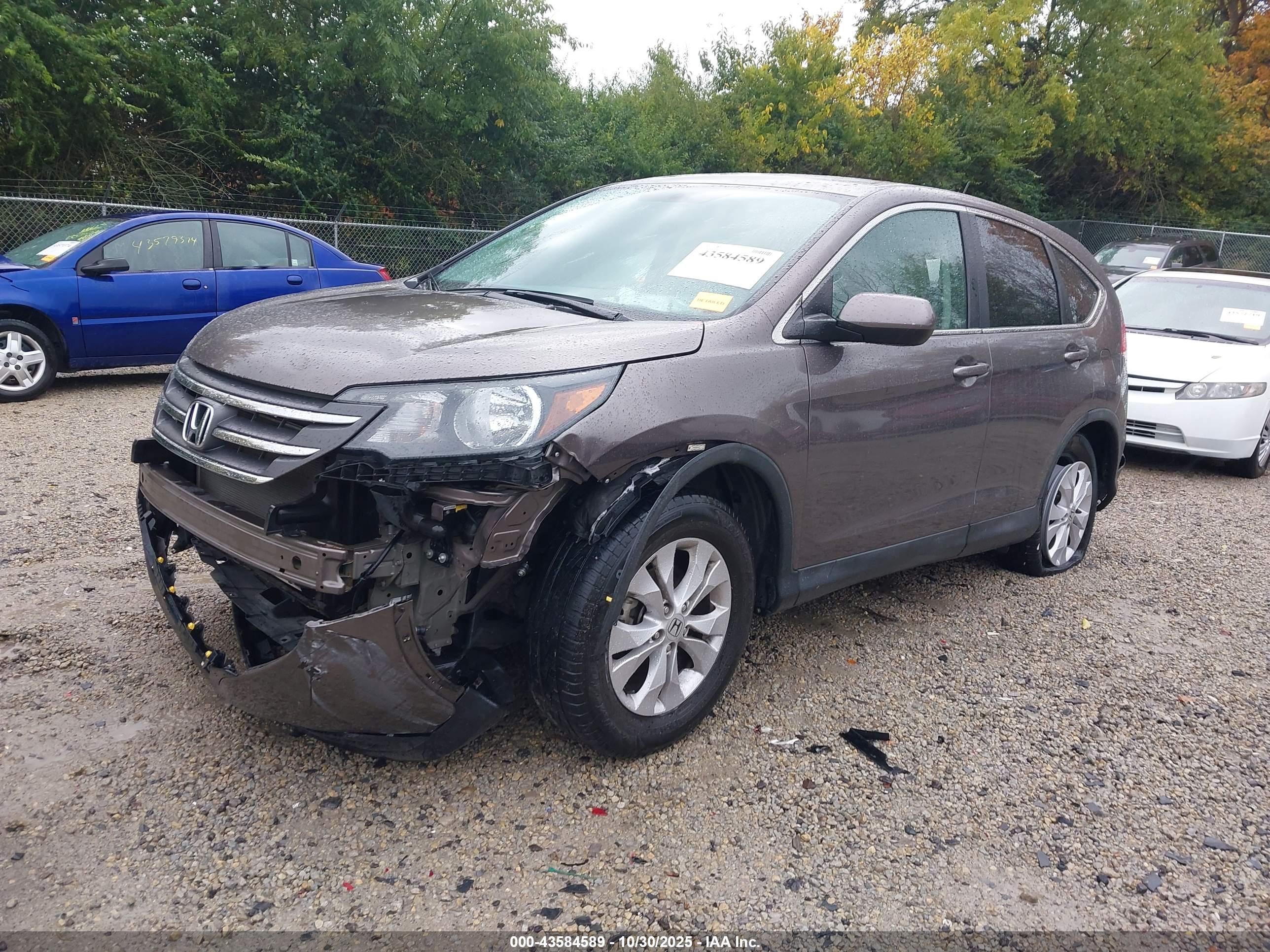 HONDA CR-V image 2