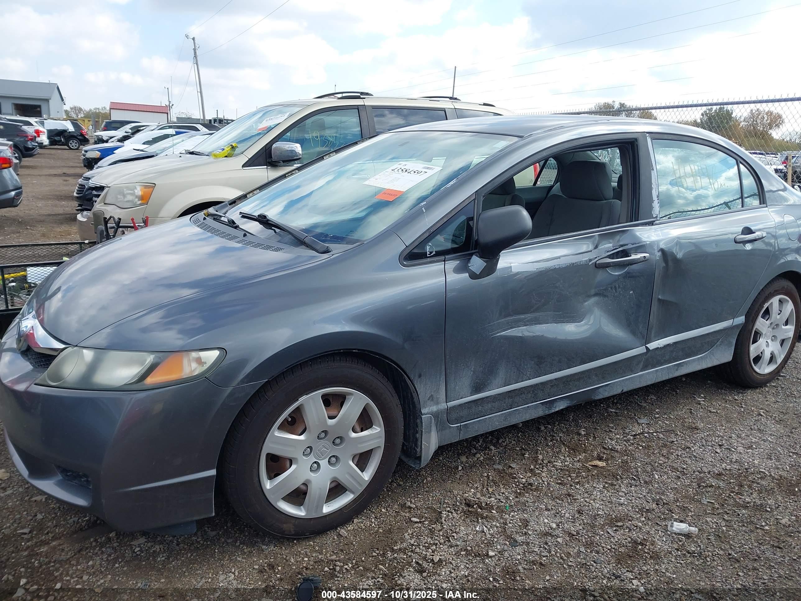 HONDA CIVIC image 6