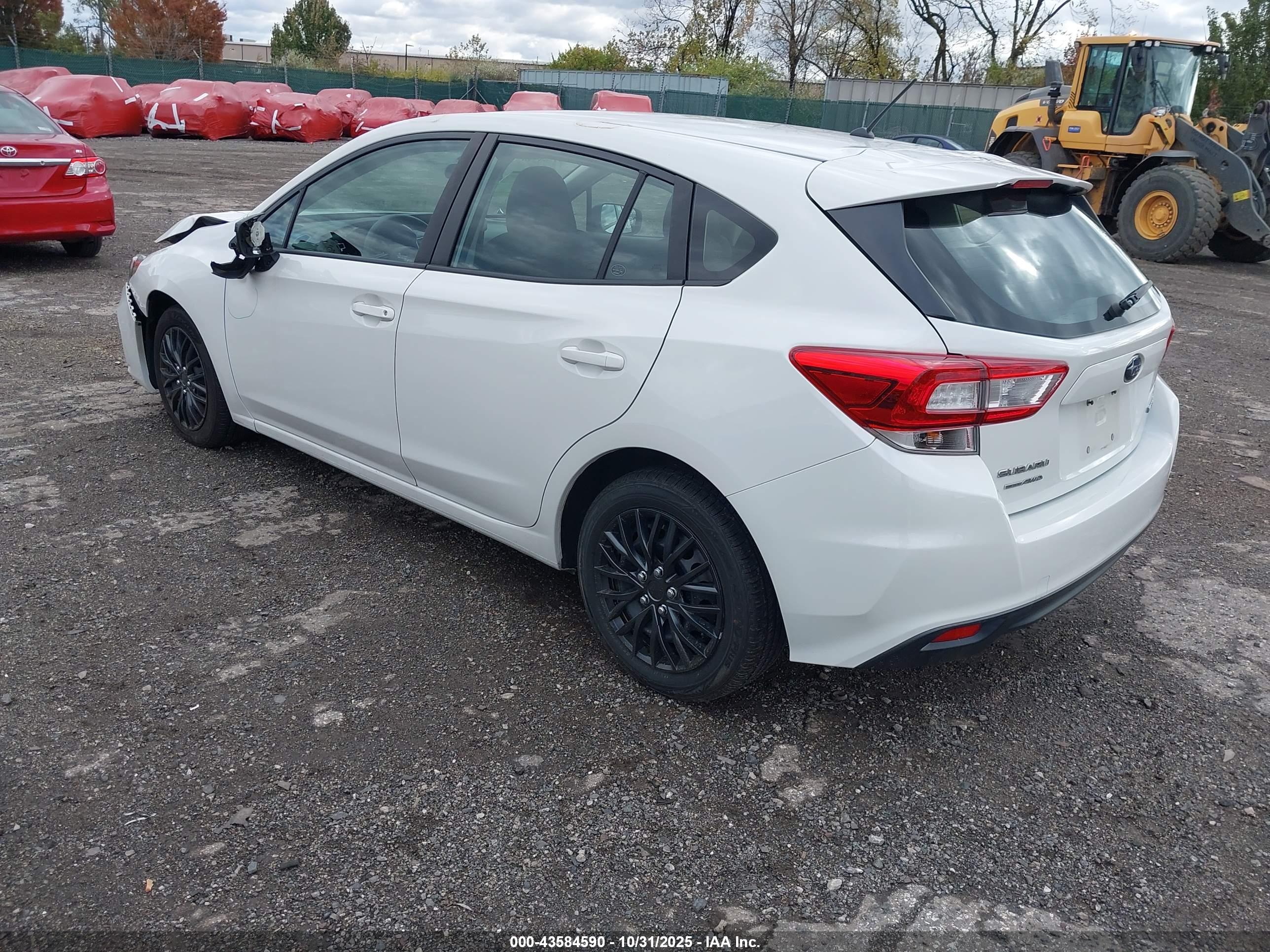 SUBARU IMPREZA image 3