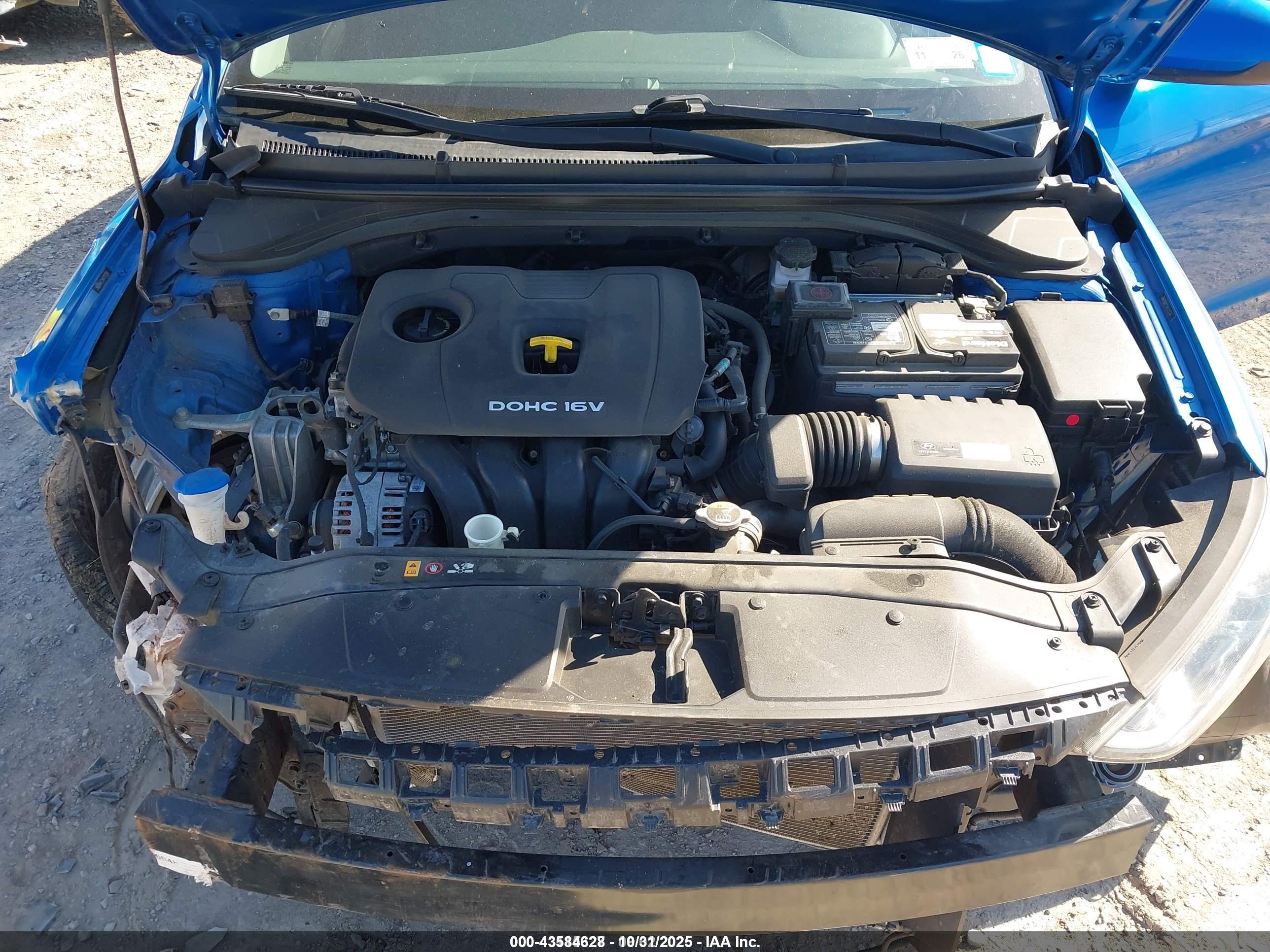 HYUNDAI ELANTRA image 10