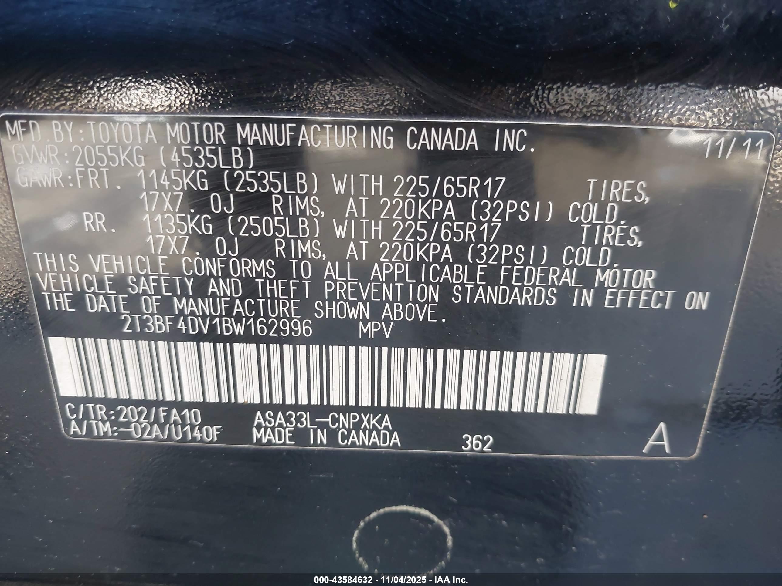 TOYOTA RAV4 image 9
