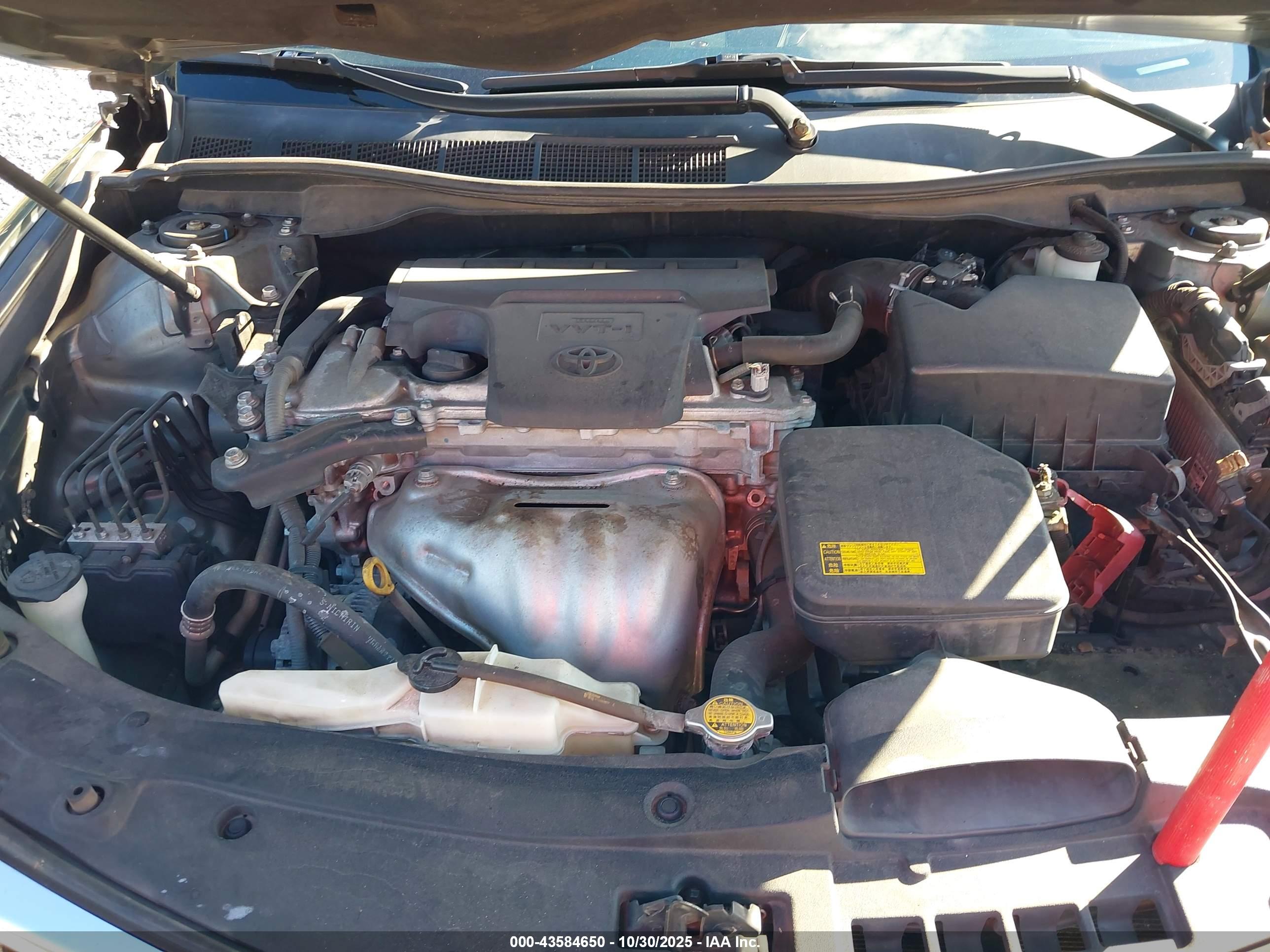 TOYOTA CAMRY image 10