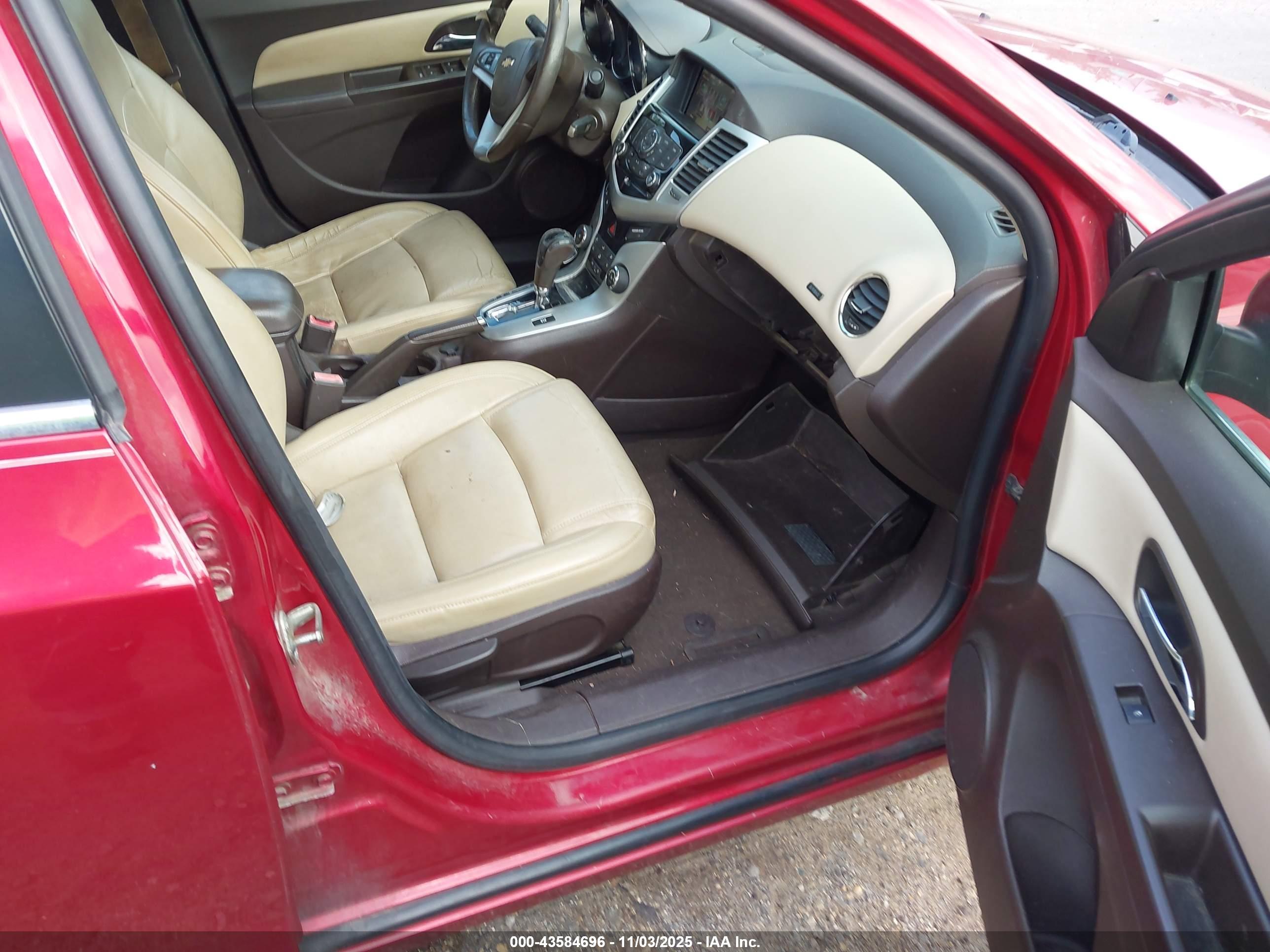 CHEVROLET CRUZE image 5