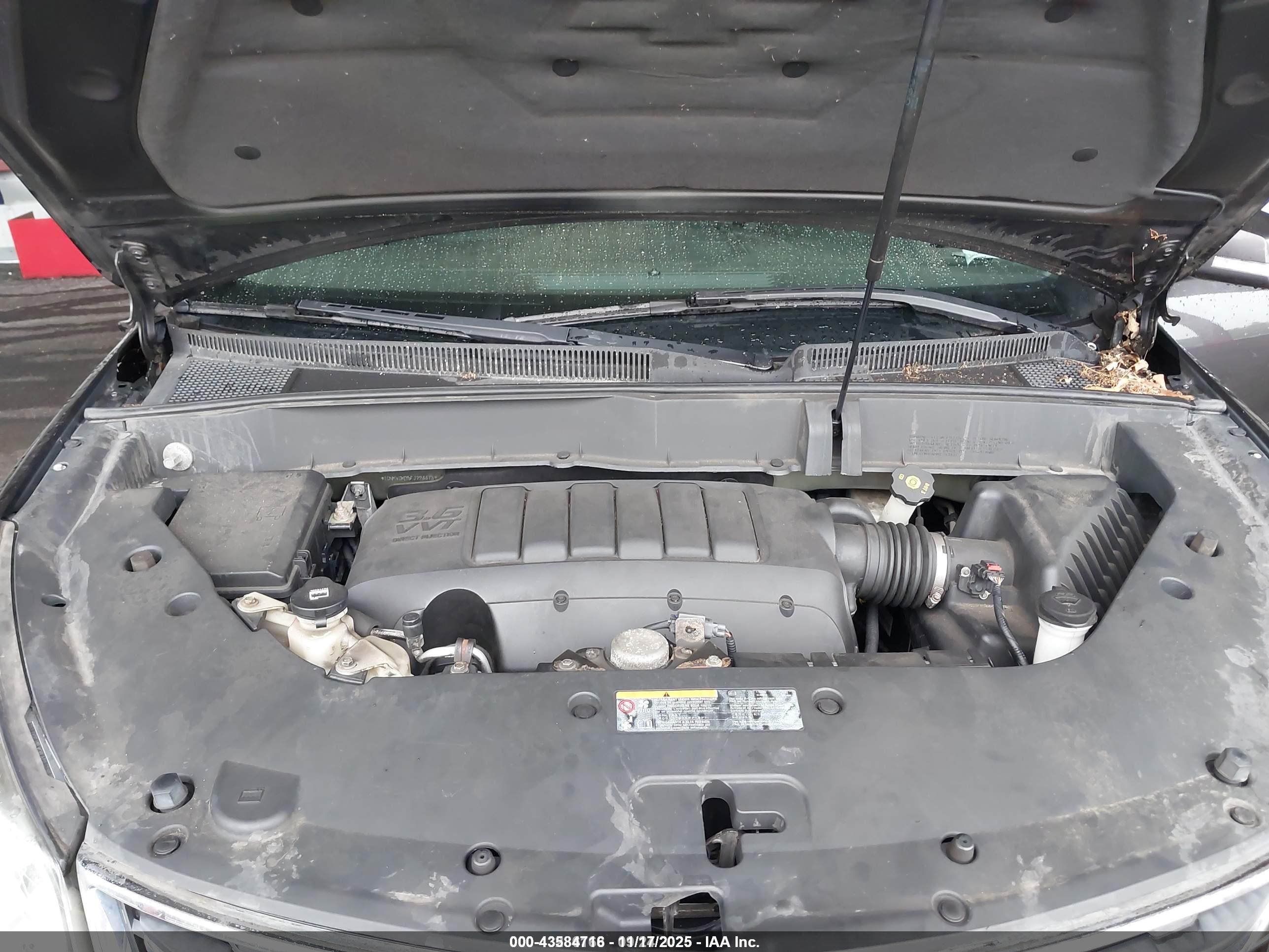 CHEVROLET TRAVERSE image 10
