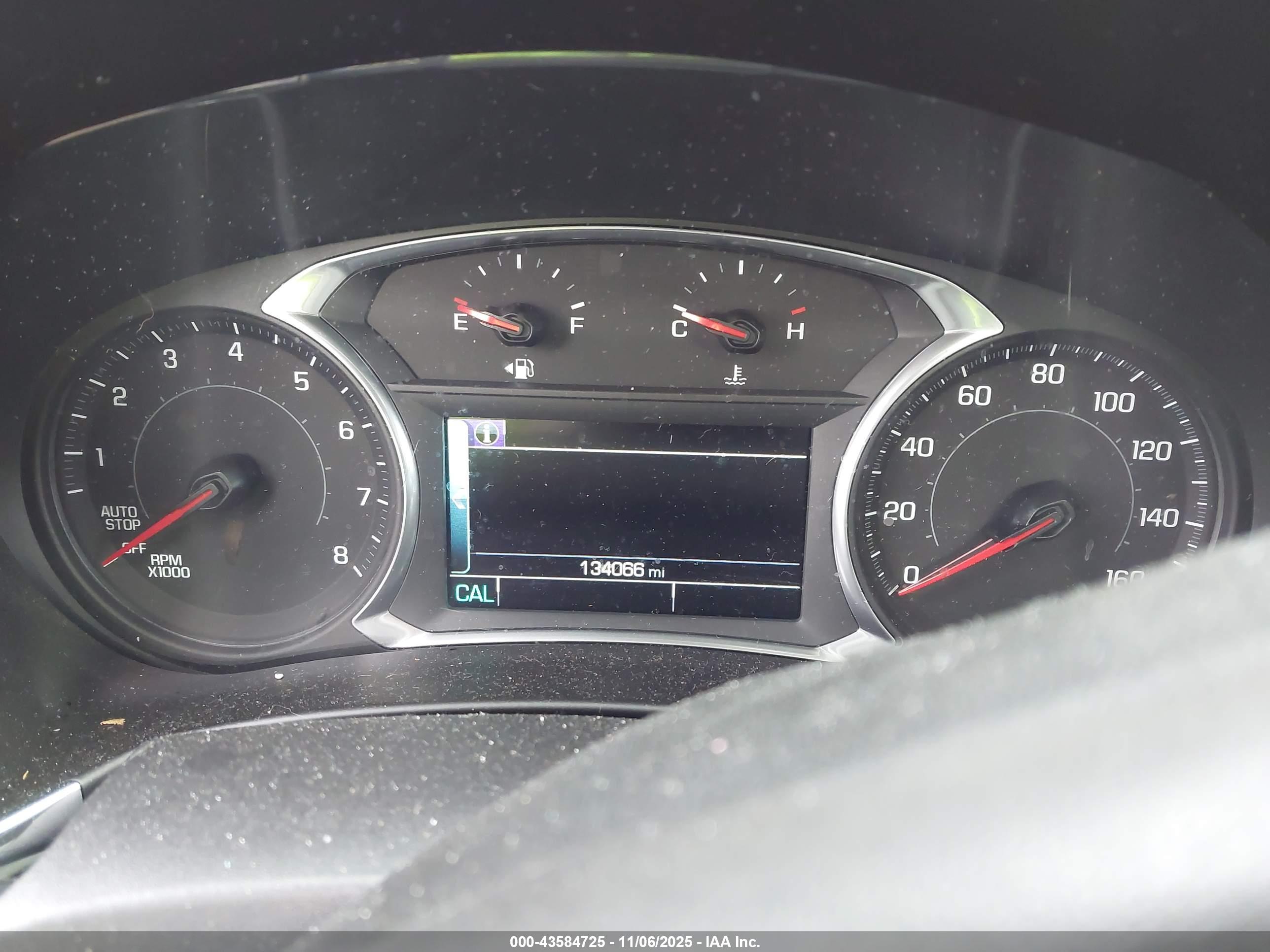CHEVROLET EQUINOX image 7