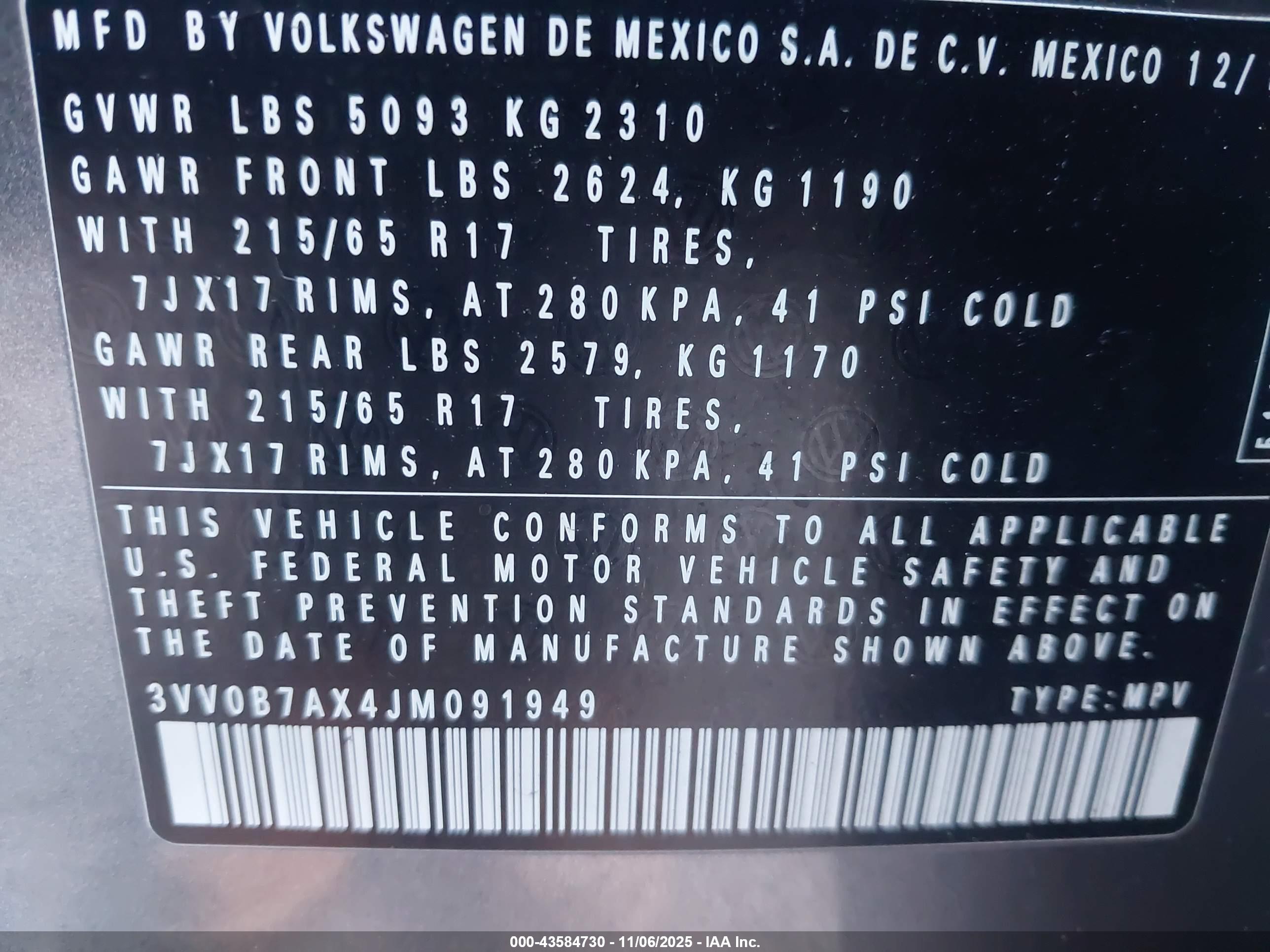 VOLKSWAGEN TIGUAN image 9