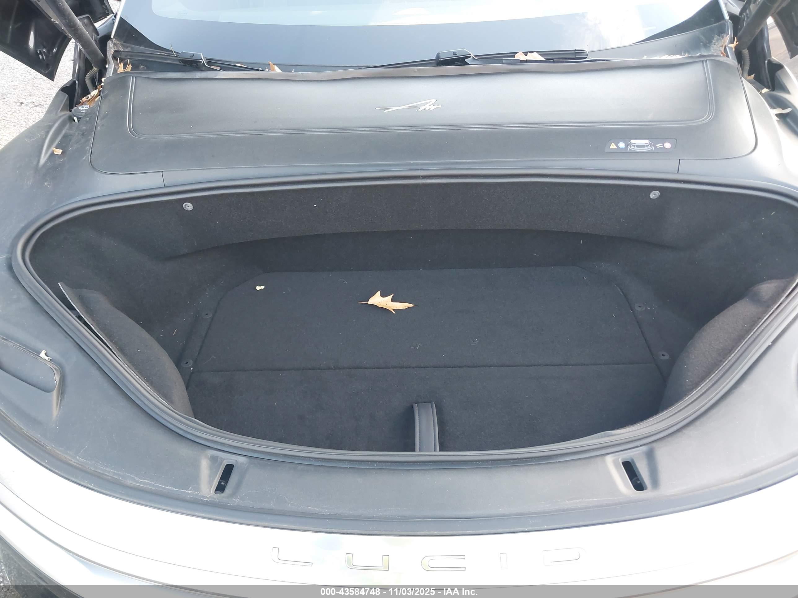 LUCID AIR image 10