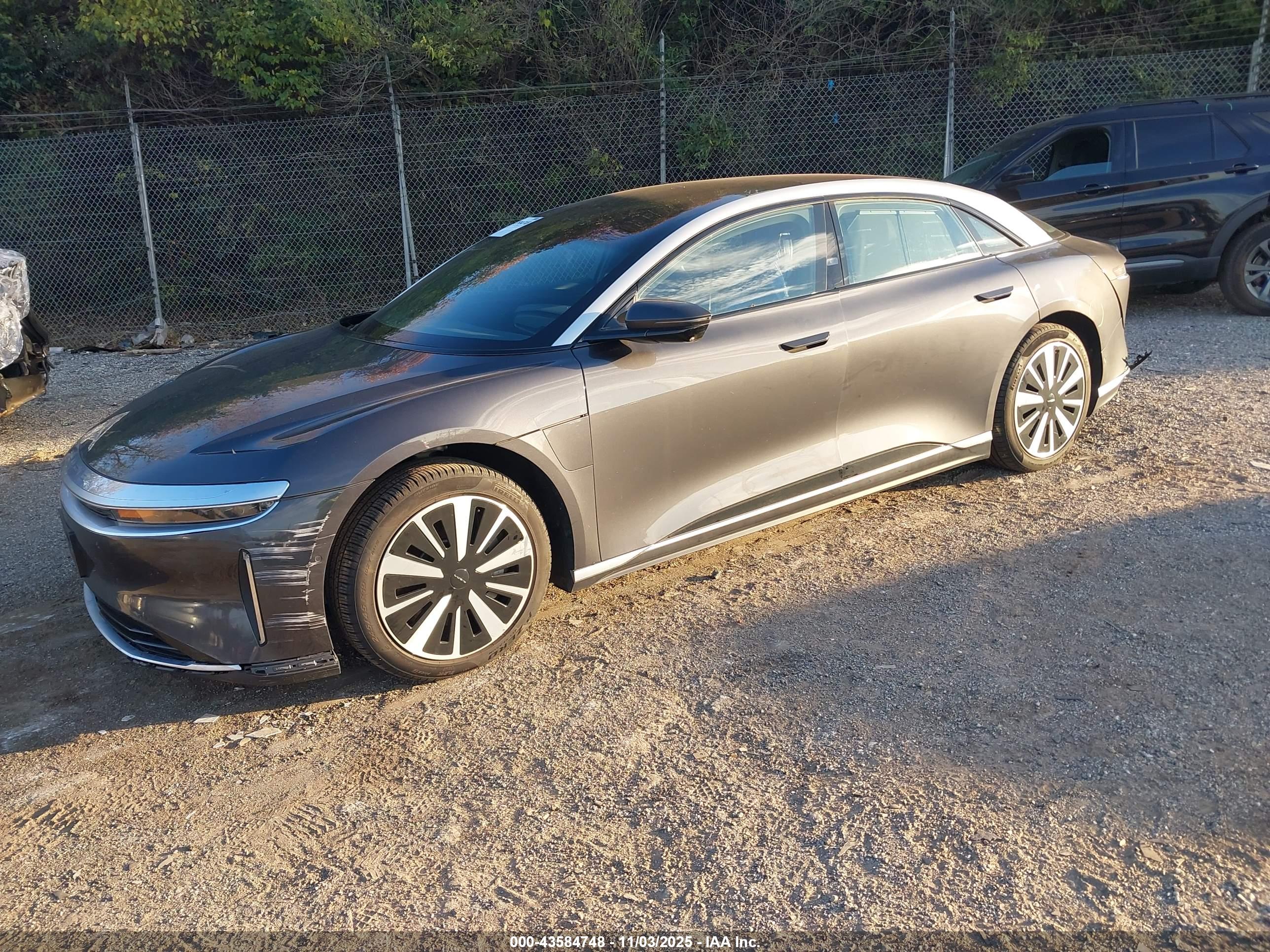 LUCID AIR image 2