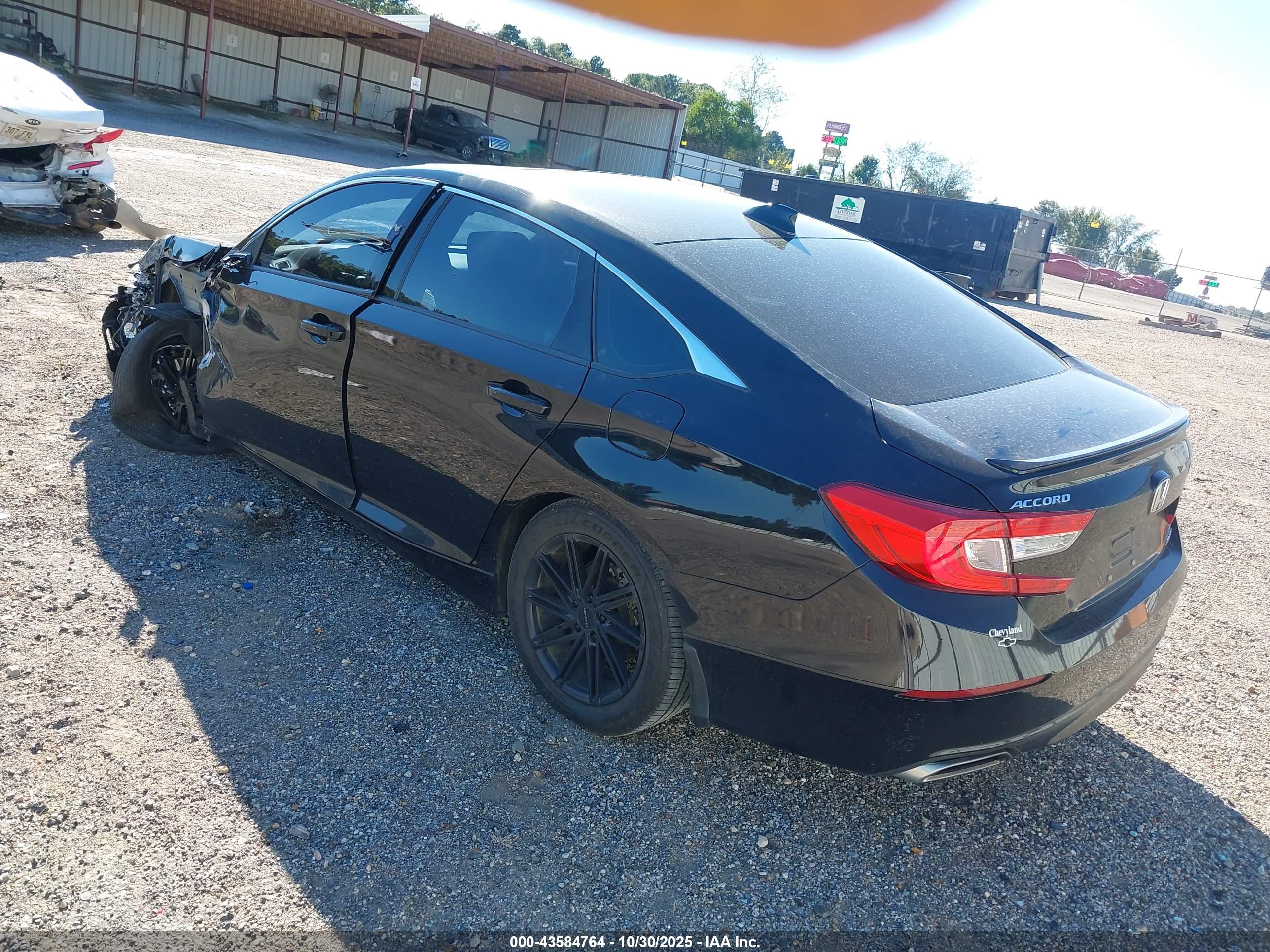 HONDA ACCORD image 3
