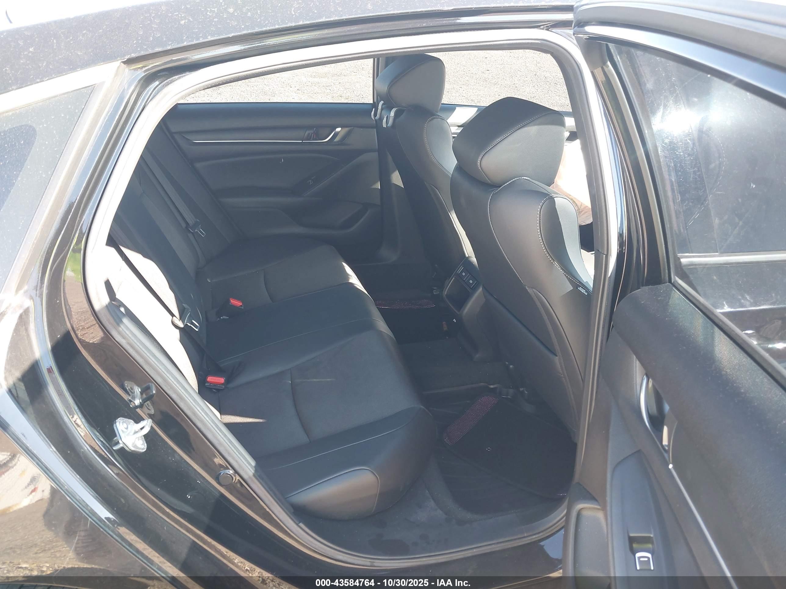HONDA ACCORD image 8
