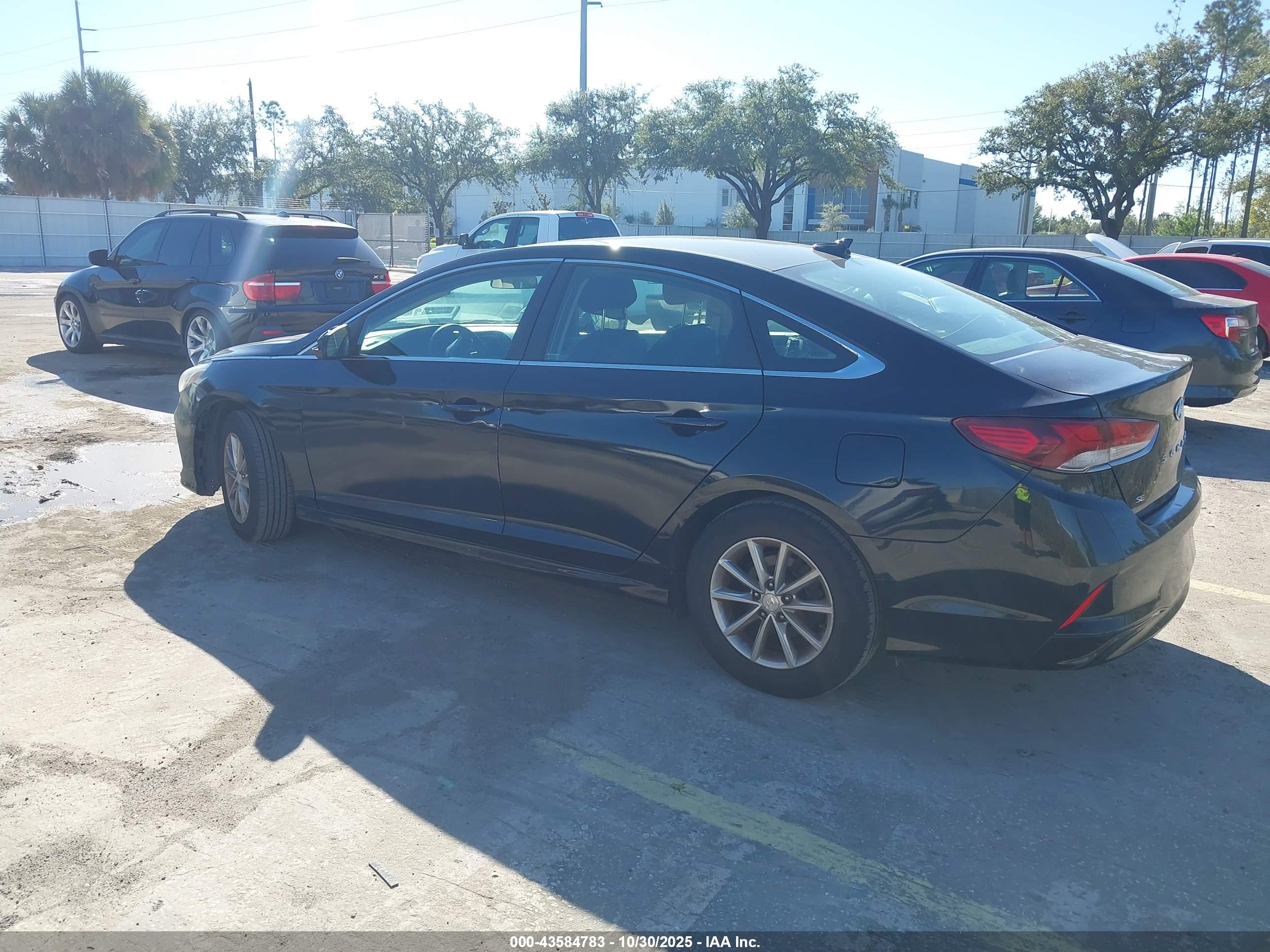 HYUNDAI SONATA image 3