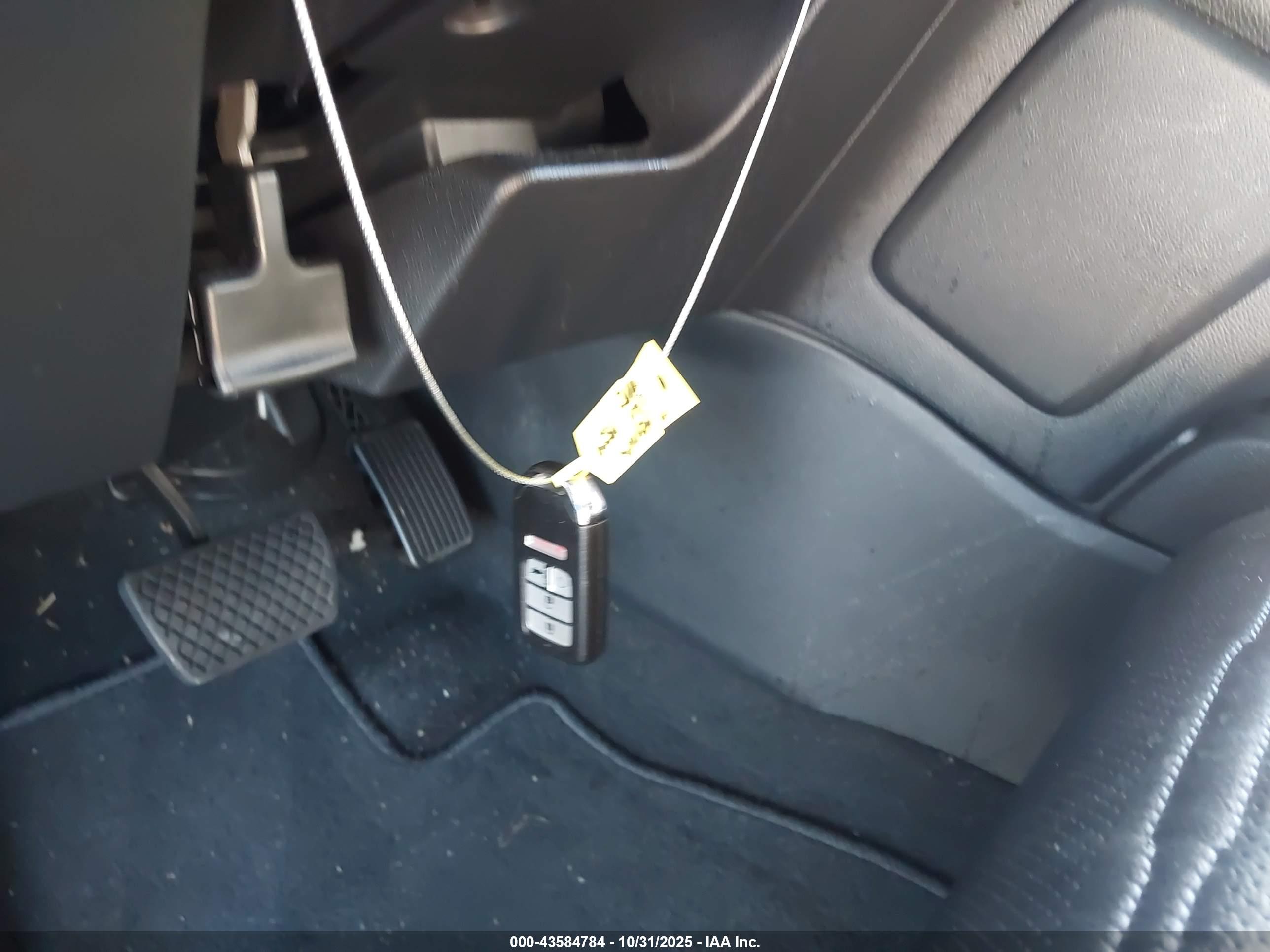 HONDA CR-V image 11