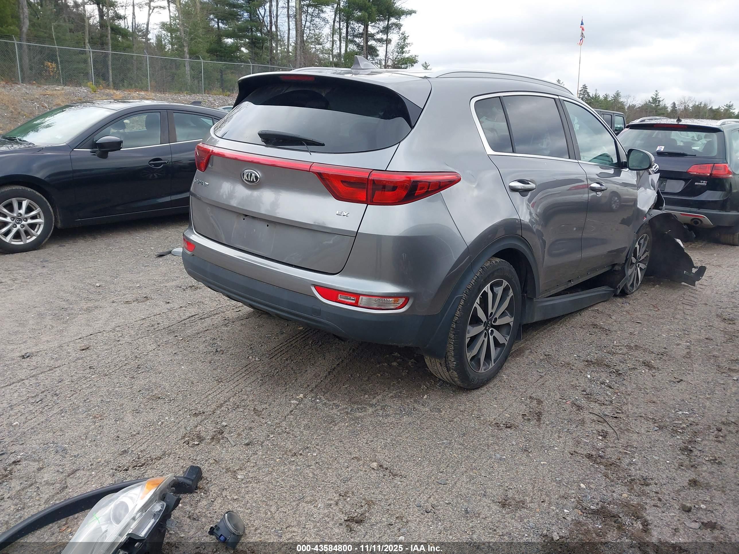 KIA SPORTAGE image 4